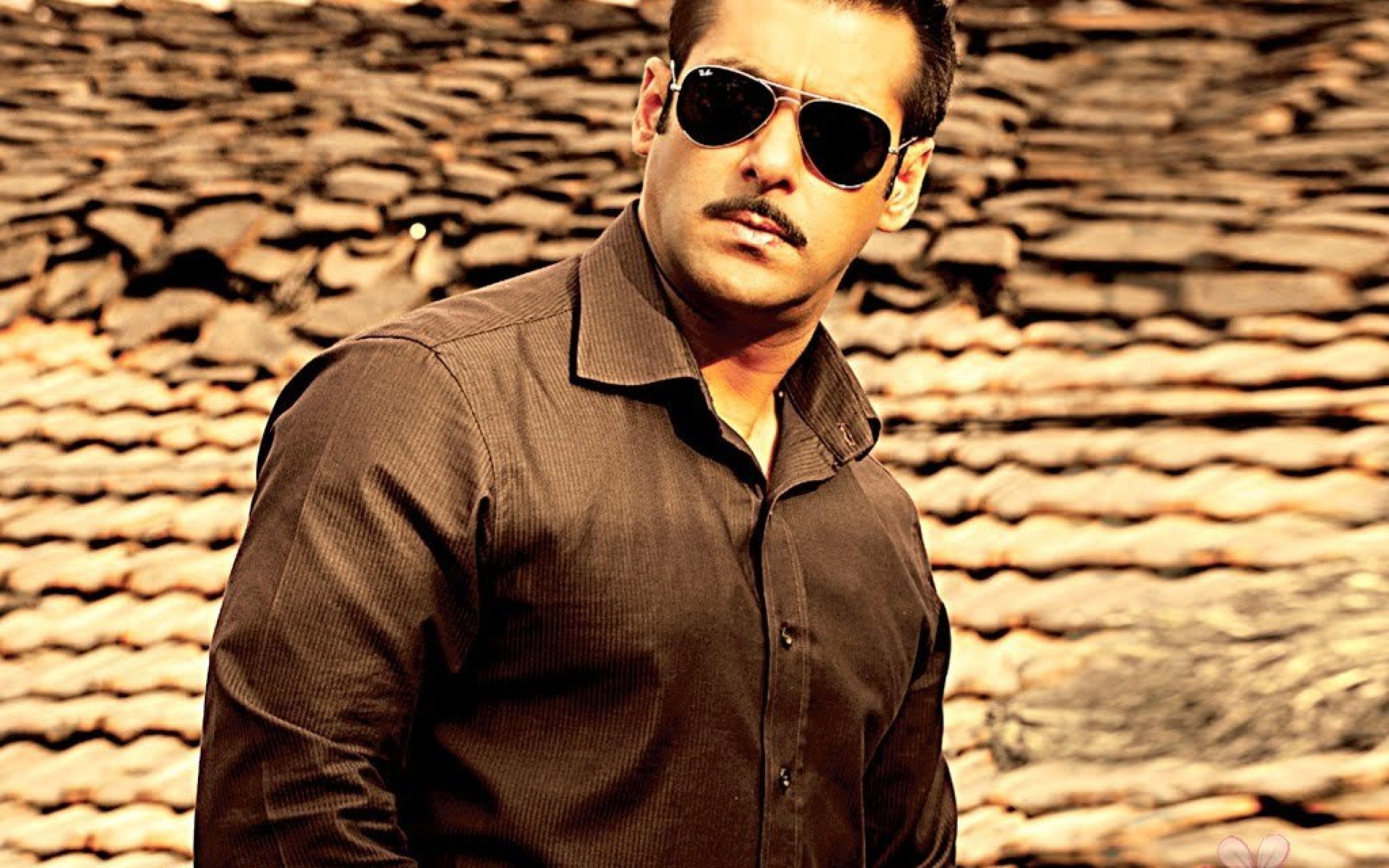 2048x2048 Resolution Dabangg Ipad Air Wallpaper - Wallpapers Den