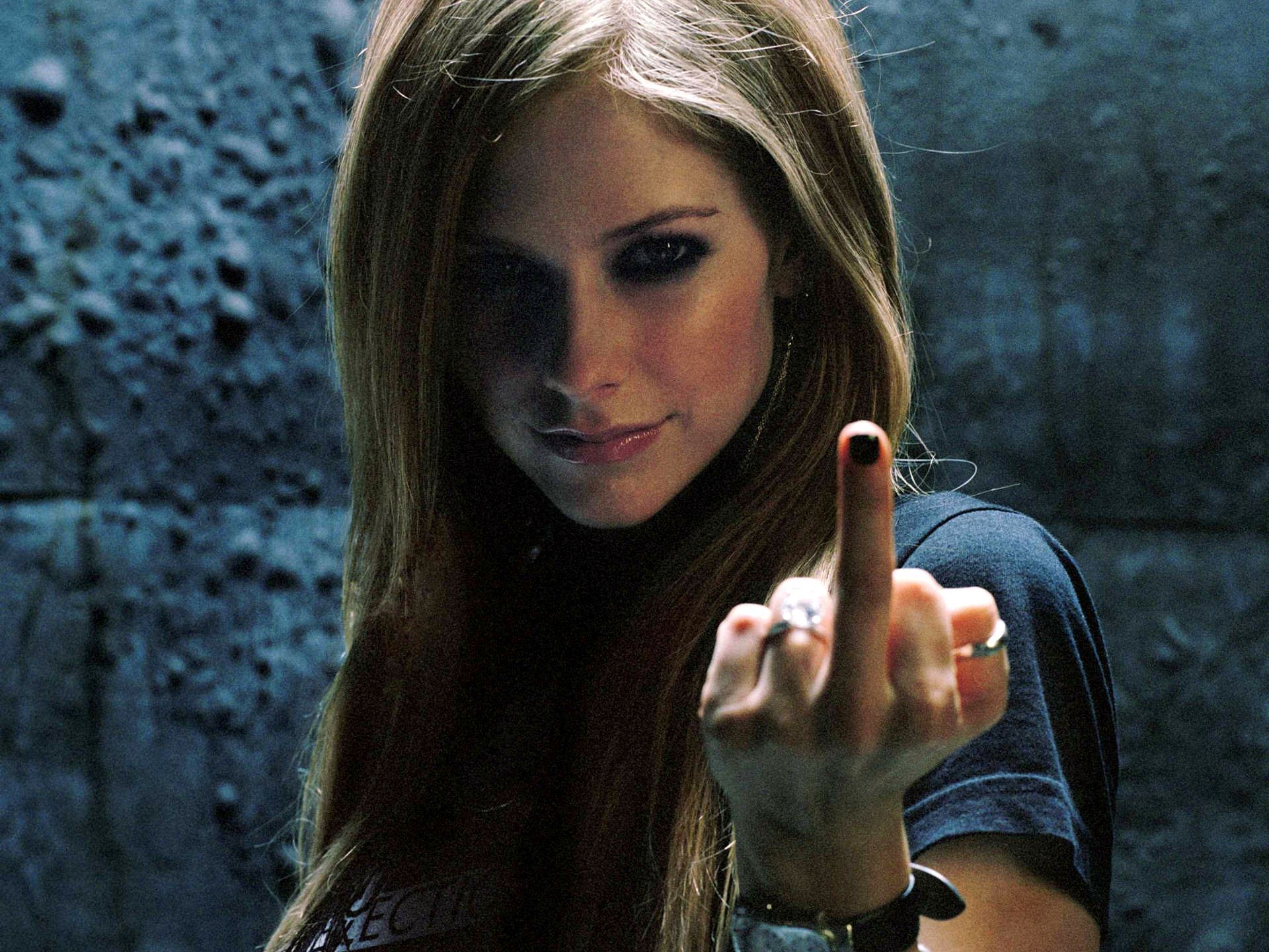 Avril Lavigne фак