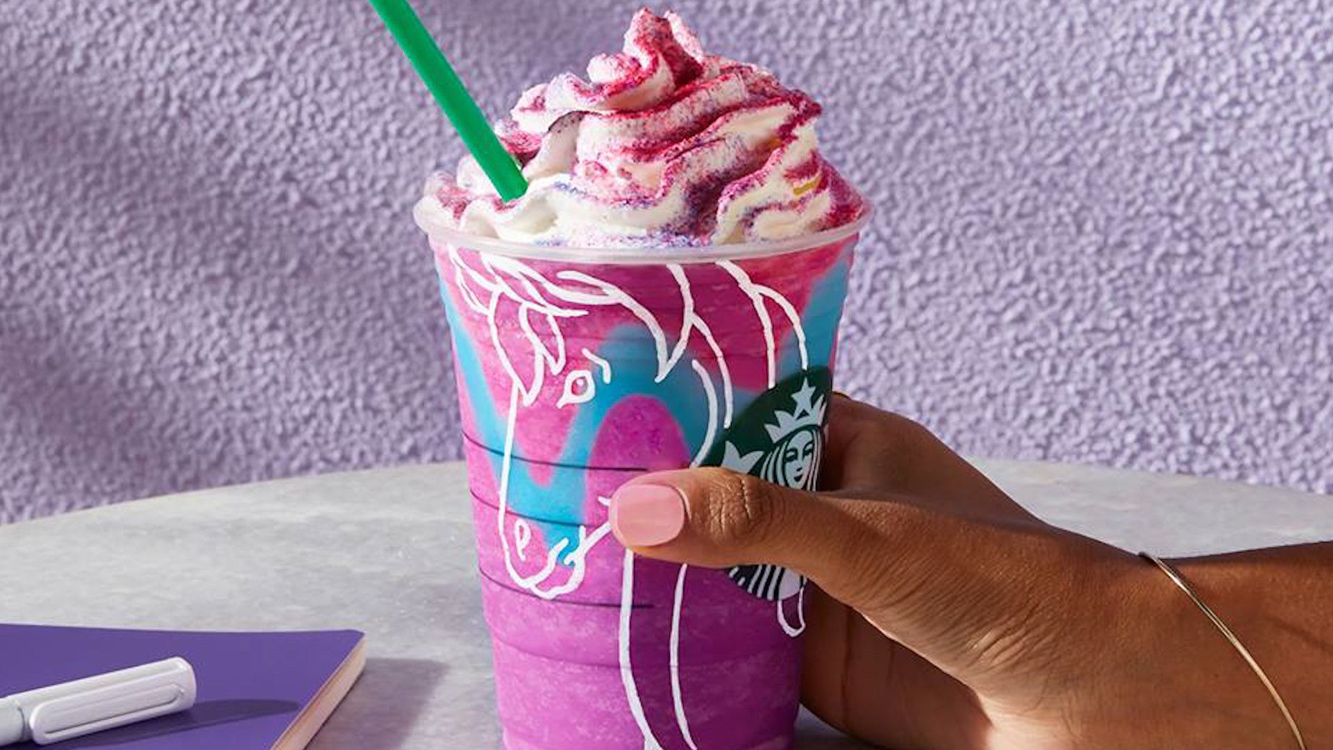 This Starbucks Barista Hates Everyone Ordering The Unicorn Frappuccino