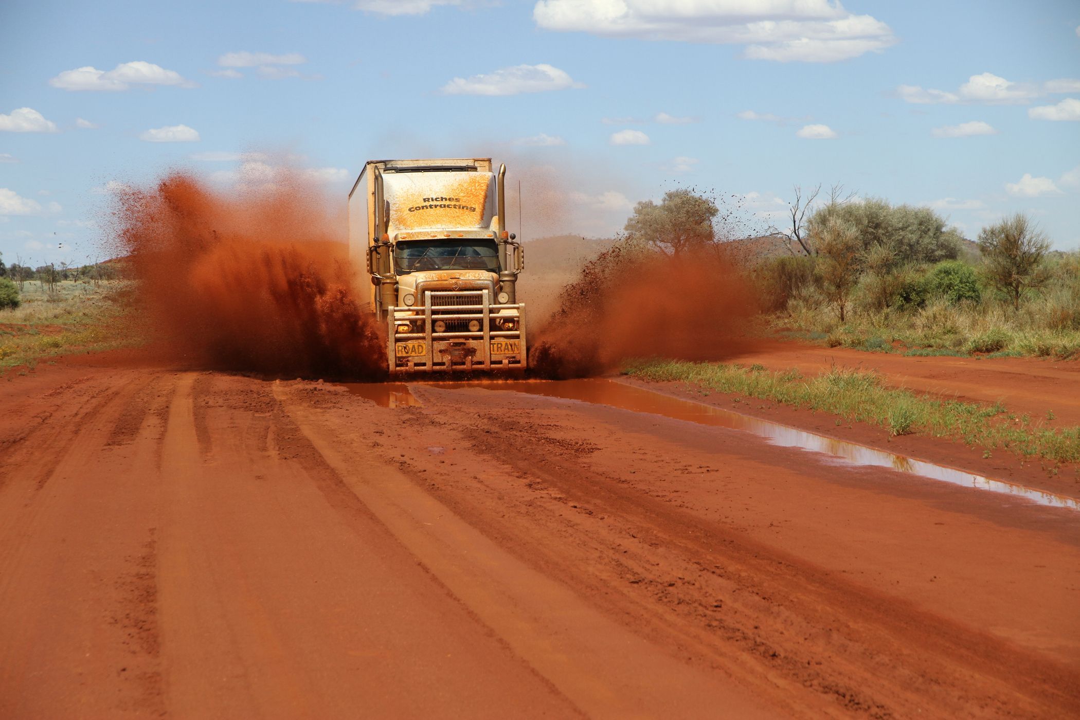 TV Show Outback Truckers Australia Road Train Wallpaper. Outback