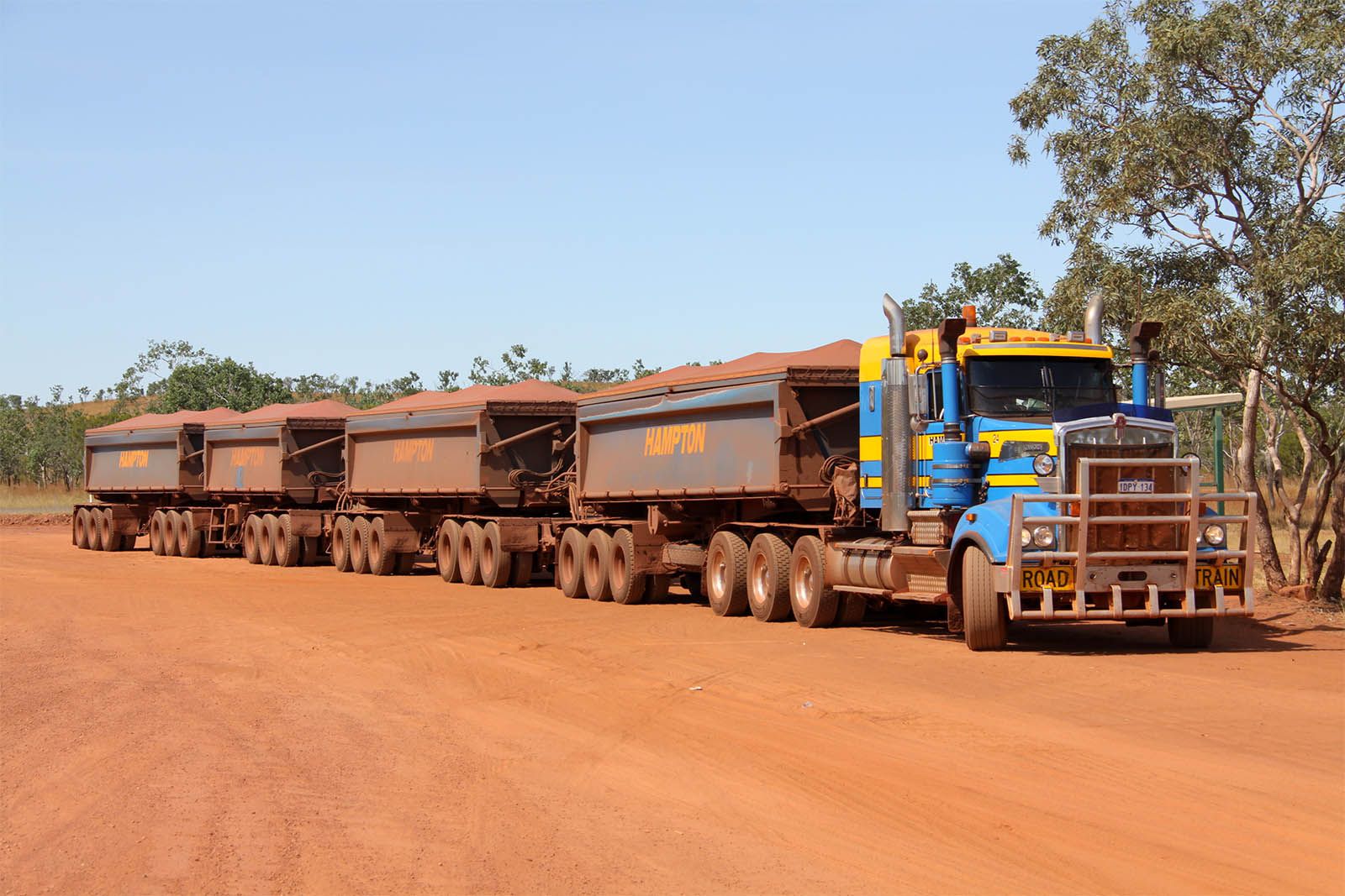 Road Train In Australia Wallpaper and Background Imagex1067