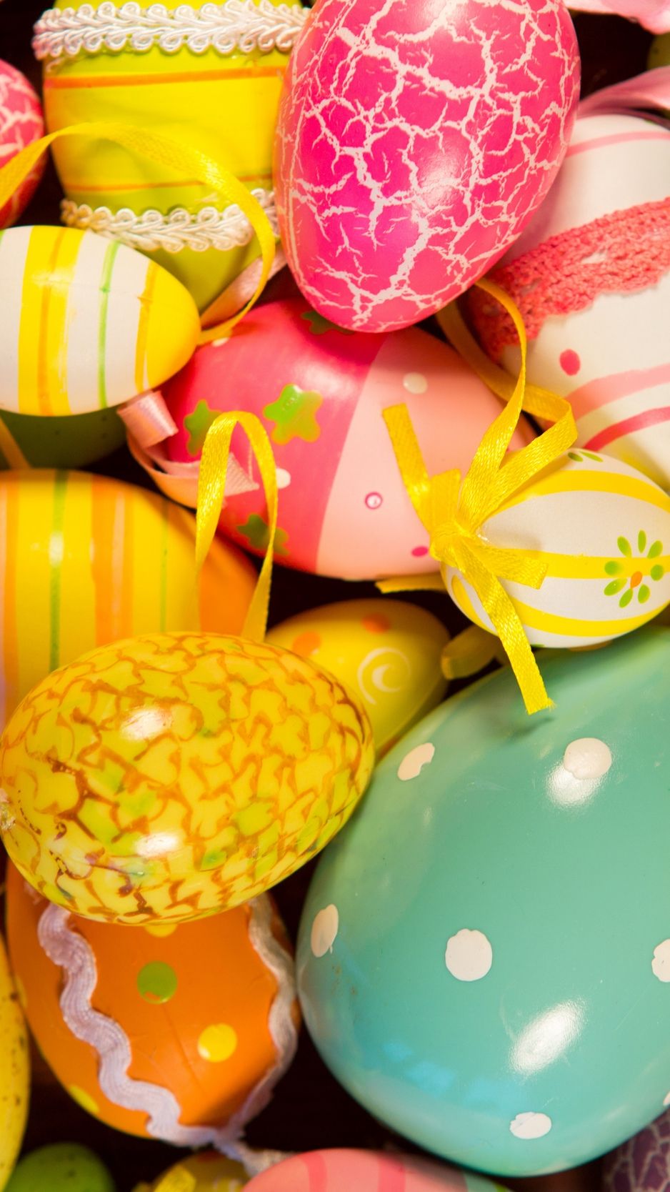 Download wallpaper 938x1668 easter eggs, easter, painted eggs
