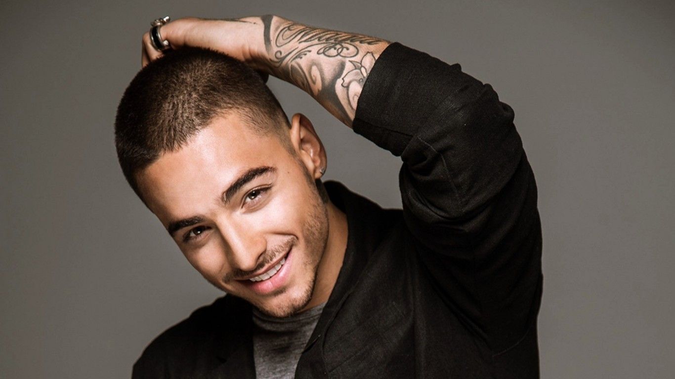 Download Maluma Sobrio Music Video Wallpaper | Wallpapers.com