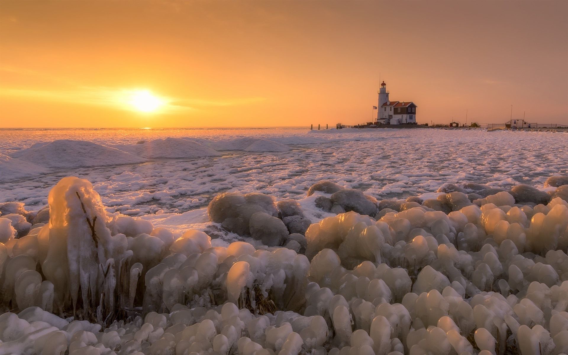 Wallpaper Winter, snow, ice, sea, lighthouse, sunset 1920x1200 HD
