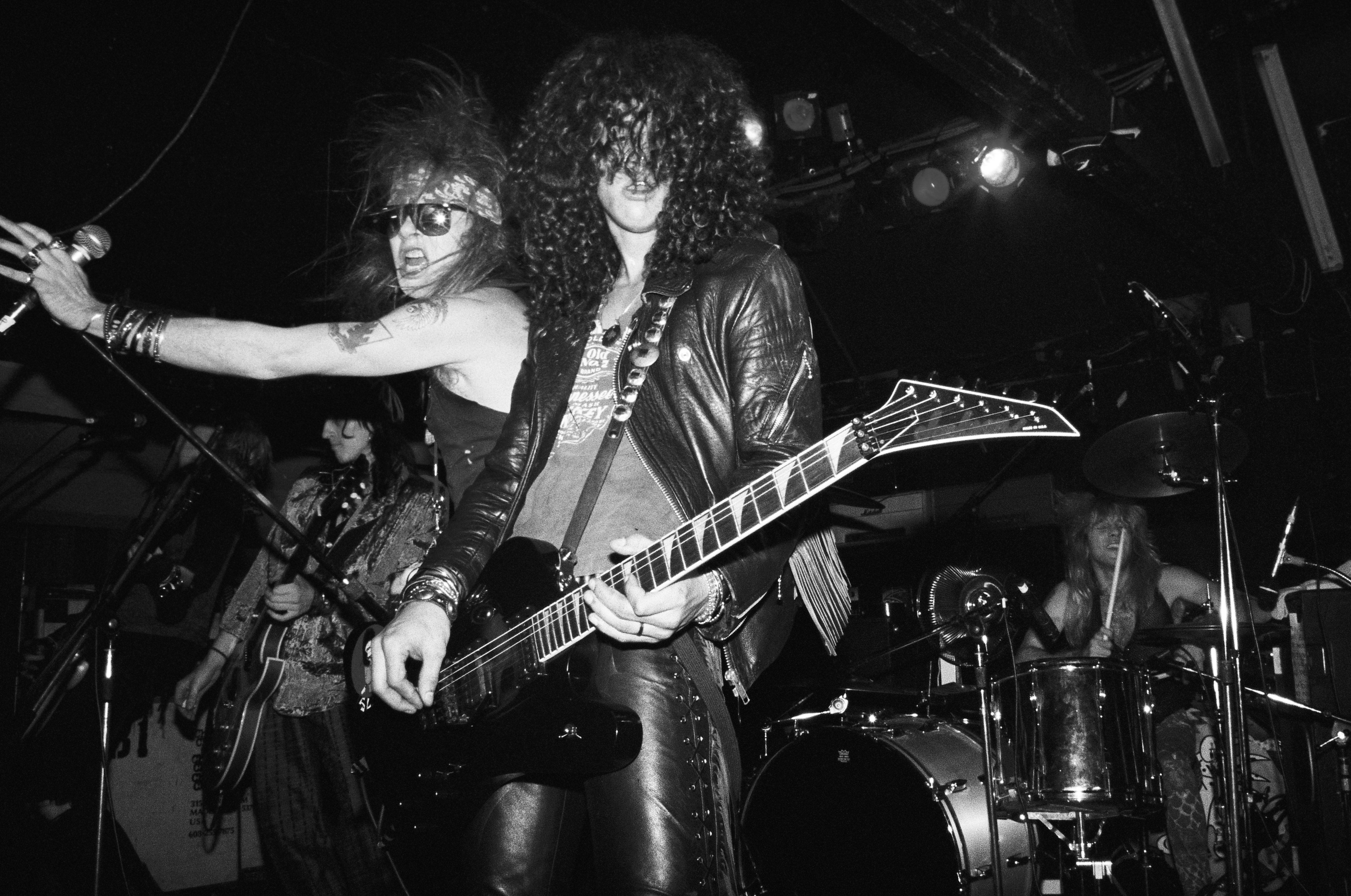 Guns N' Roses: See Video, First Photo of Axl Rose, Slash Reunited