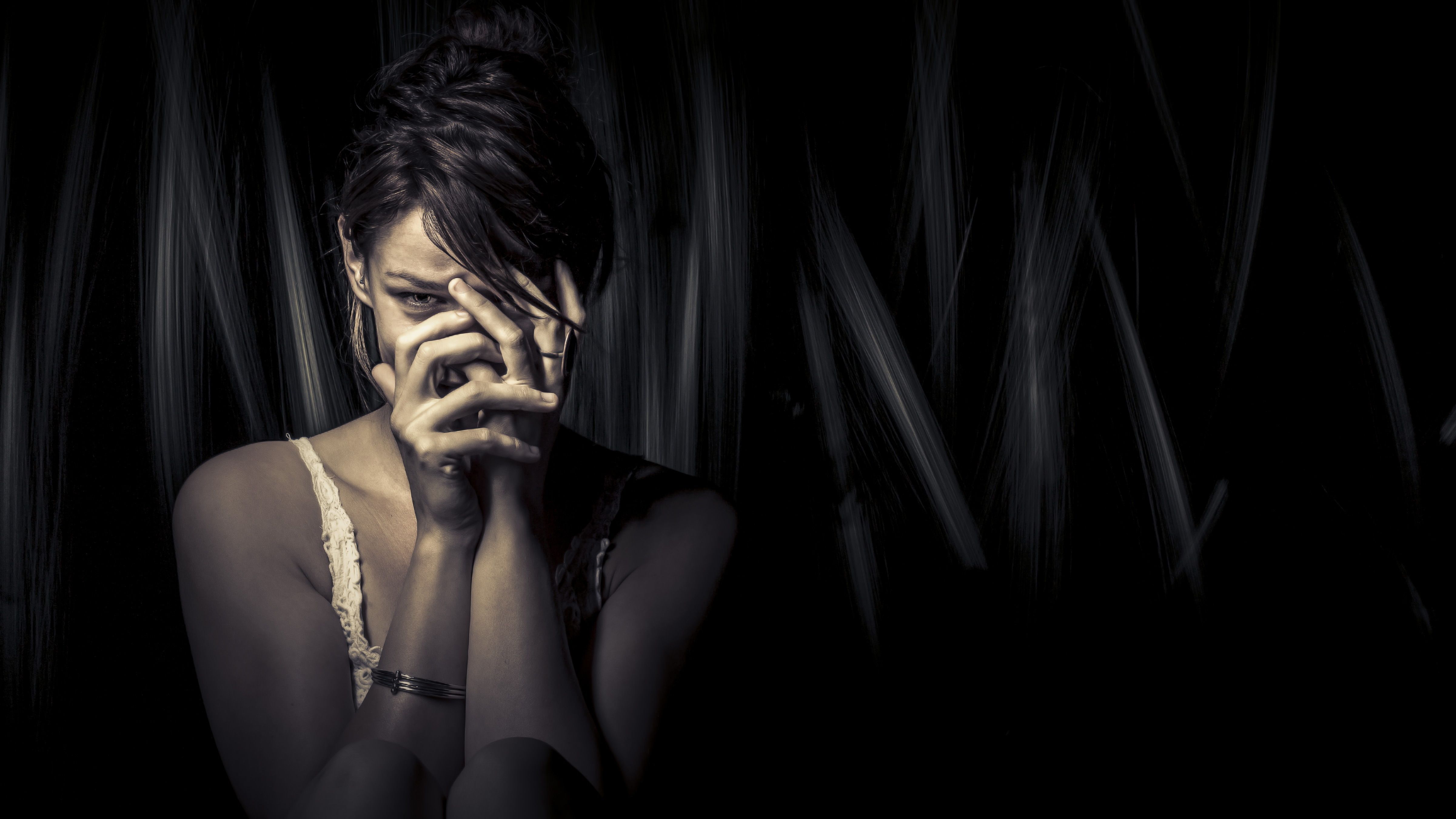 Desktop Wallpaper young woman Hands Glance 4803x2702