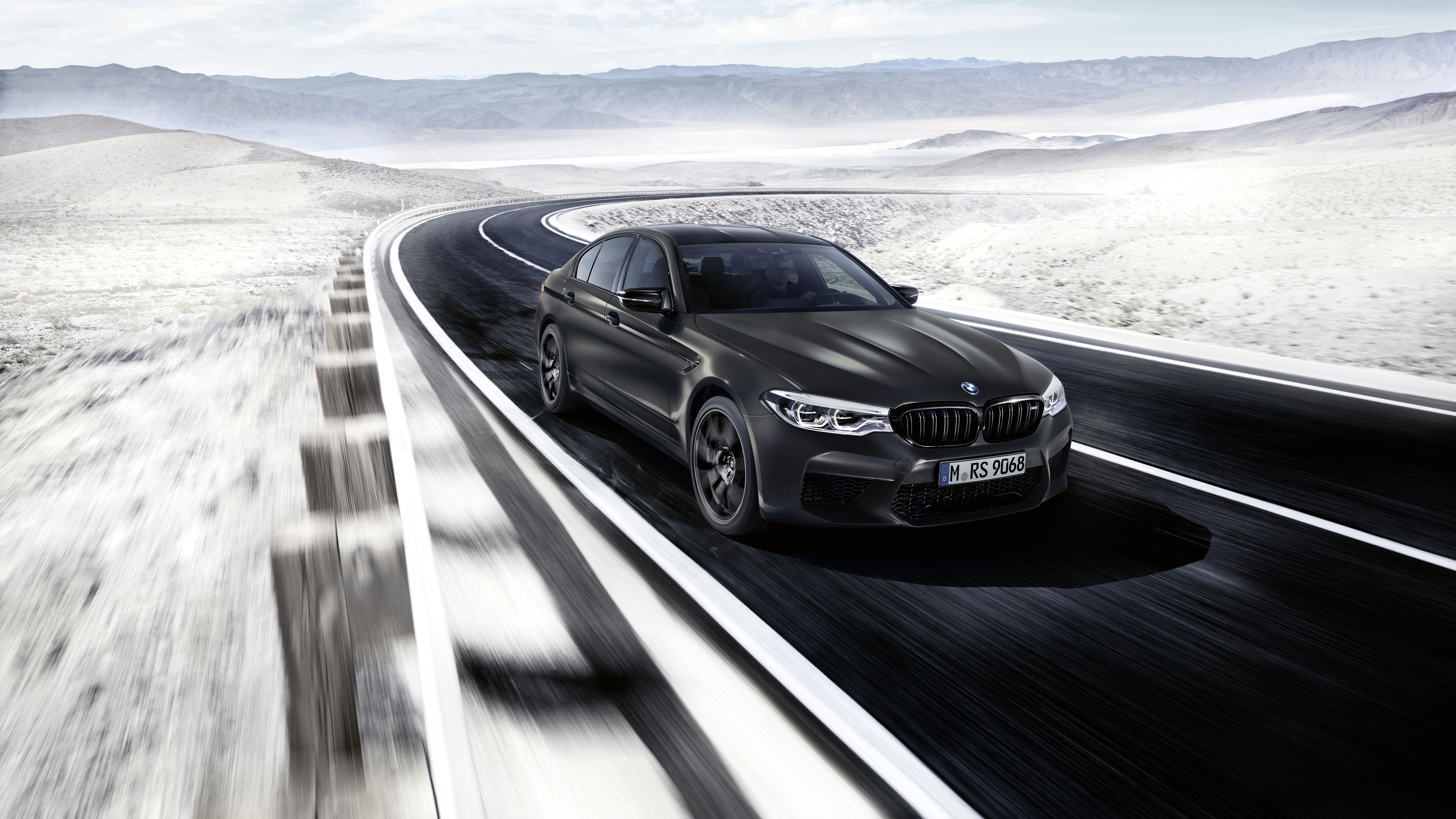 BMW M5 CS 2022 interior design 4K wallpaper download