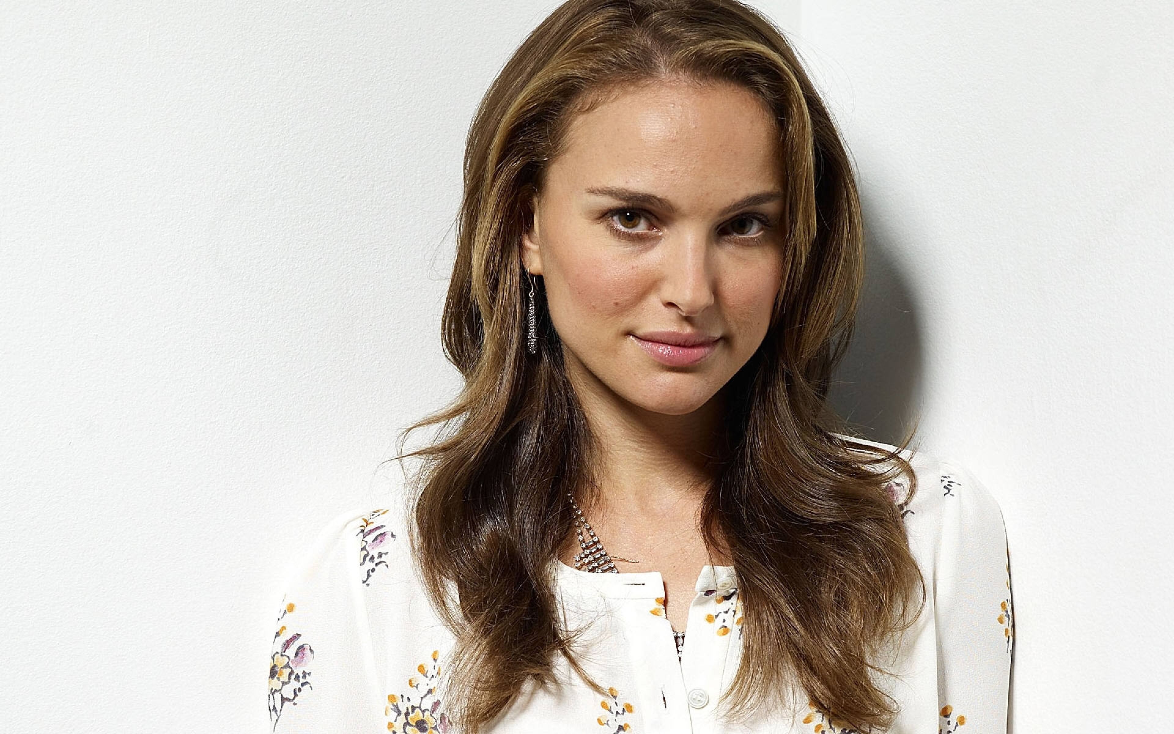 Beautiful HD Natalie Portman Wallpaper