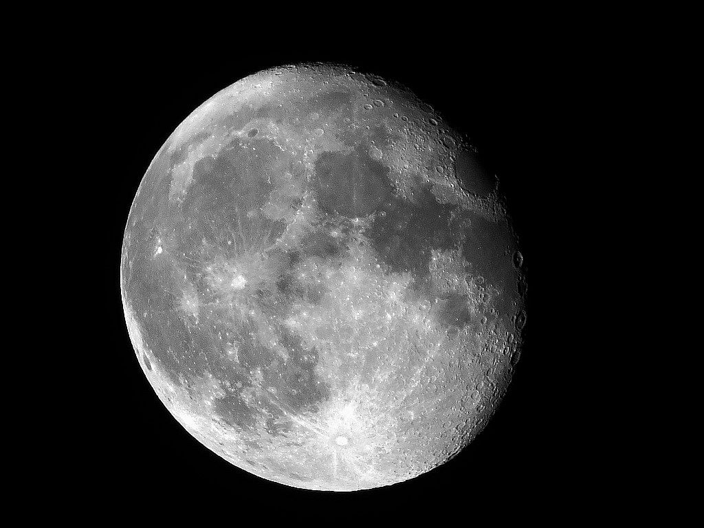 92% Waning Gibbous 10 10 14