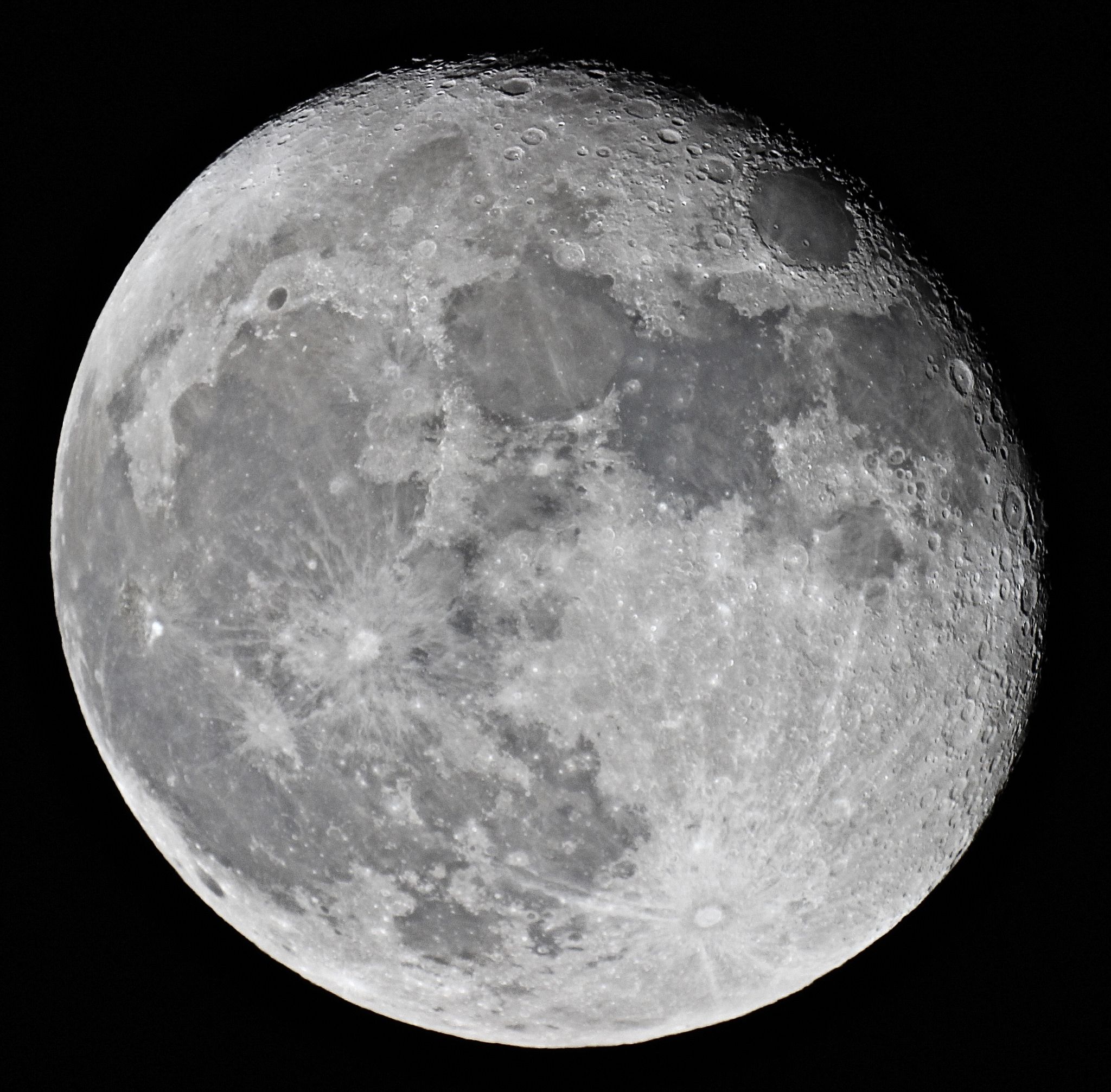 Waning Gibbous Moon Wallpapers - Wallpaper Cave