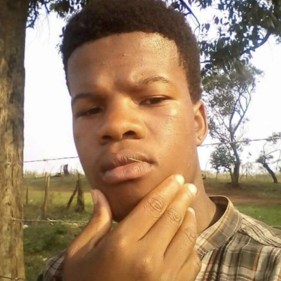 ZULU MAN WITH SOME POWER's tweet guy has to stand in