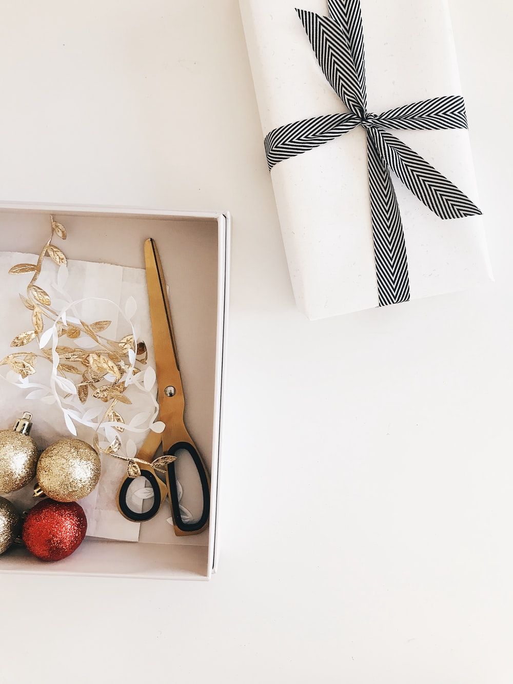 Best Gift Wrapping Picture [HD]. Download Free Image