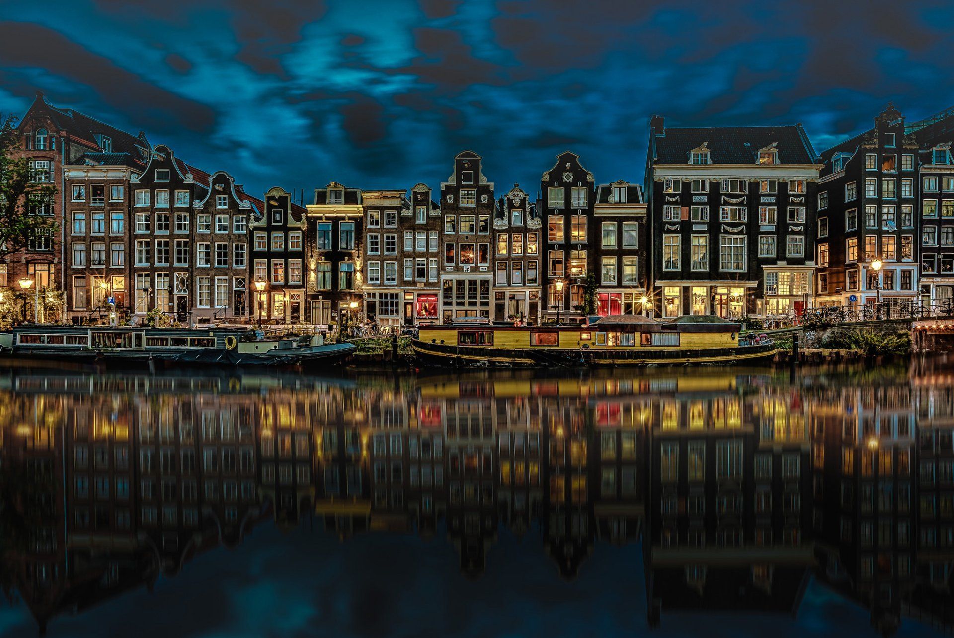 Man Made Amsterdam Reflection Night Canal House Building Wallpaper