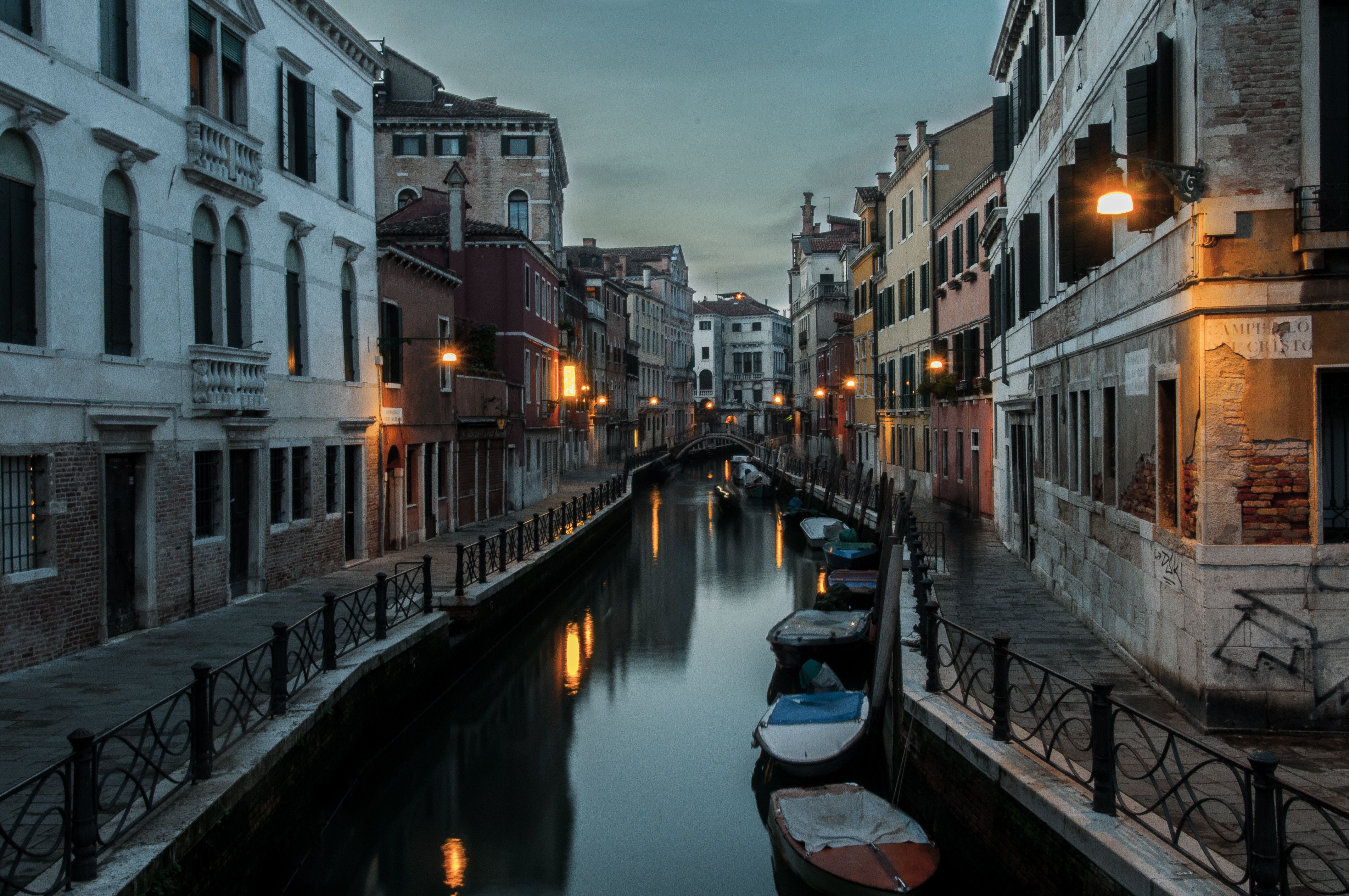 4288x2848 #night, #gondola, #canal, #old town, #lights