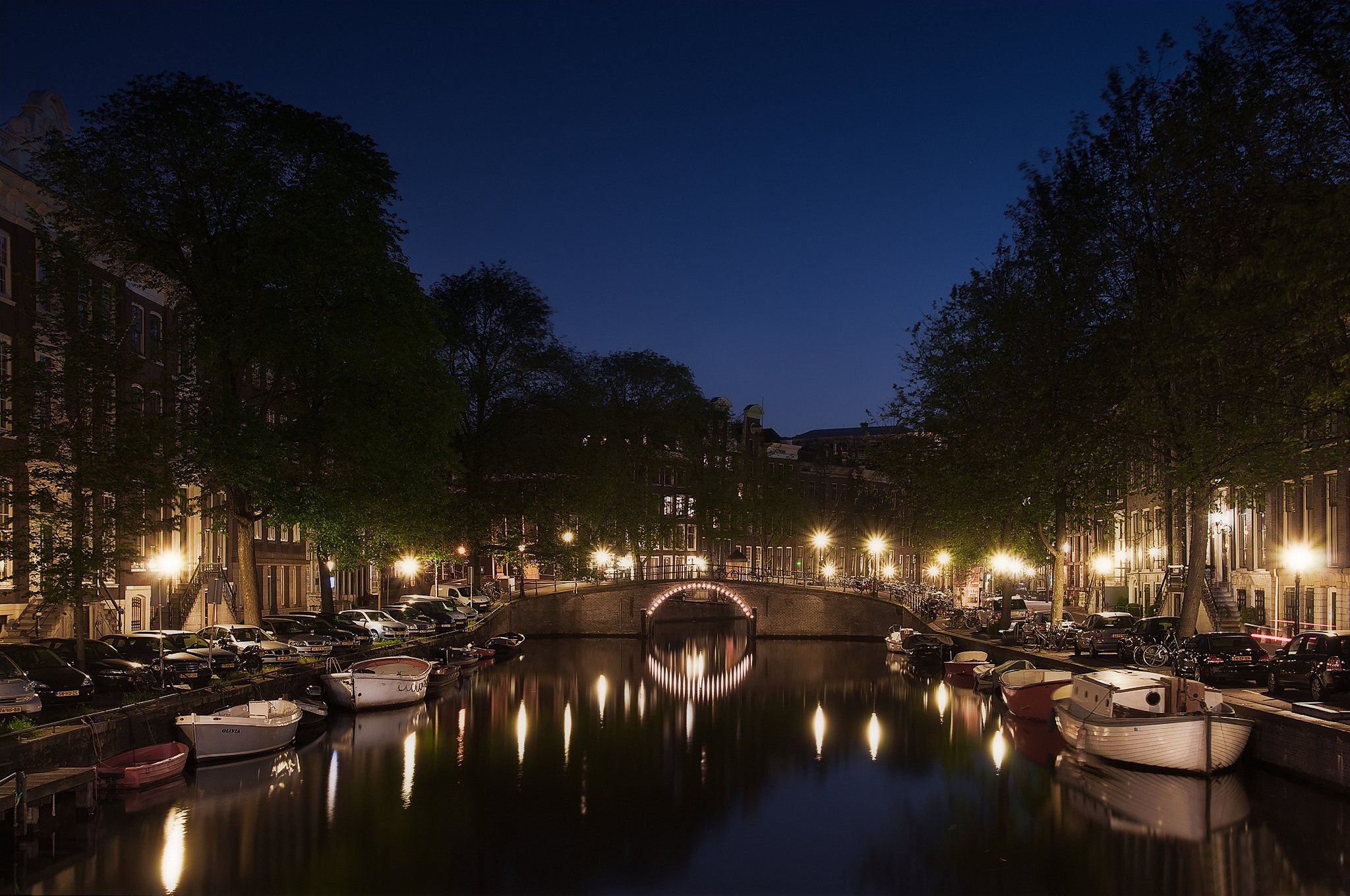 Holland street amsterdam canal reflection river night wallpaper