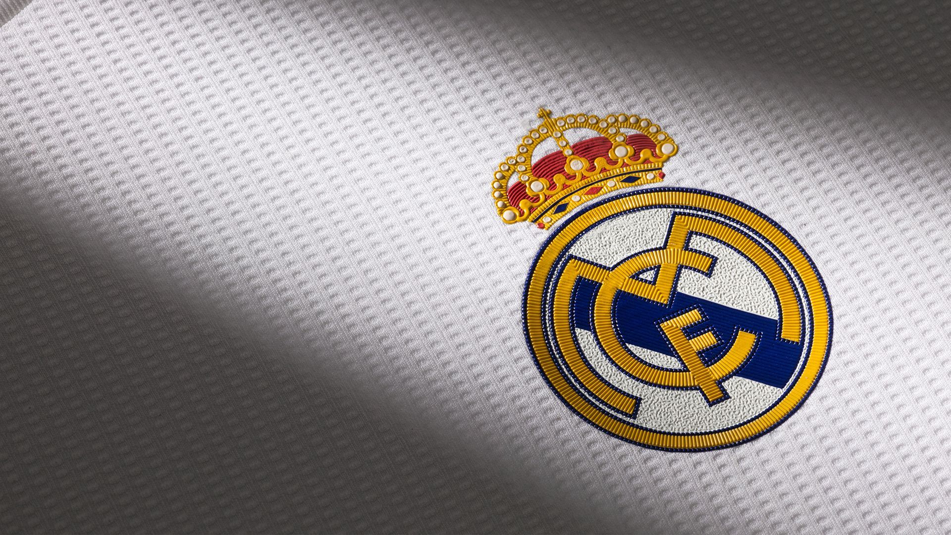 Real Madrid Poster. Real madrid logo wallpaper, Real madrid