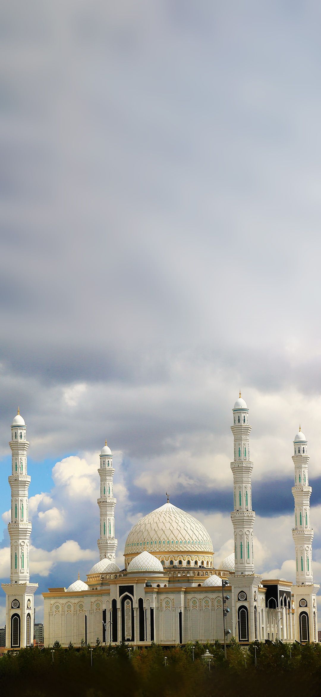 Mosque under clouds Smartphone Wallpaper. Islamic wallpaper