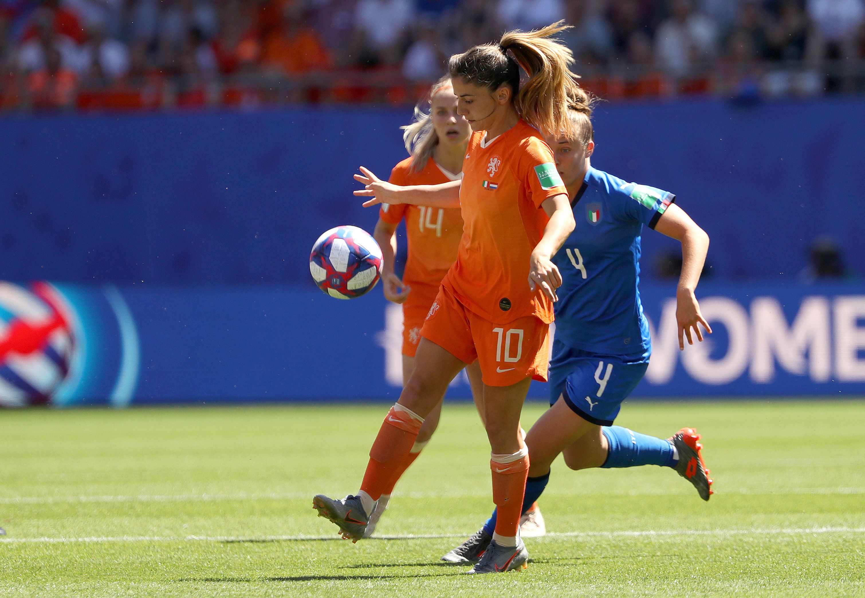 FIFA Women's World Cup France 2019™ VAN DE