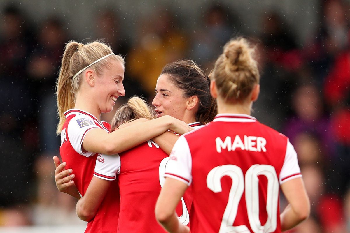 Arsenal Go Top Of WSL After 4 0 Win Against Brighton Short Fuse