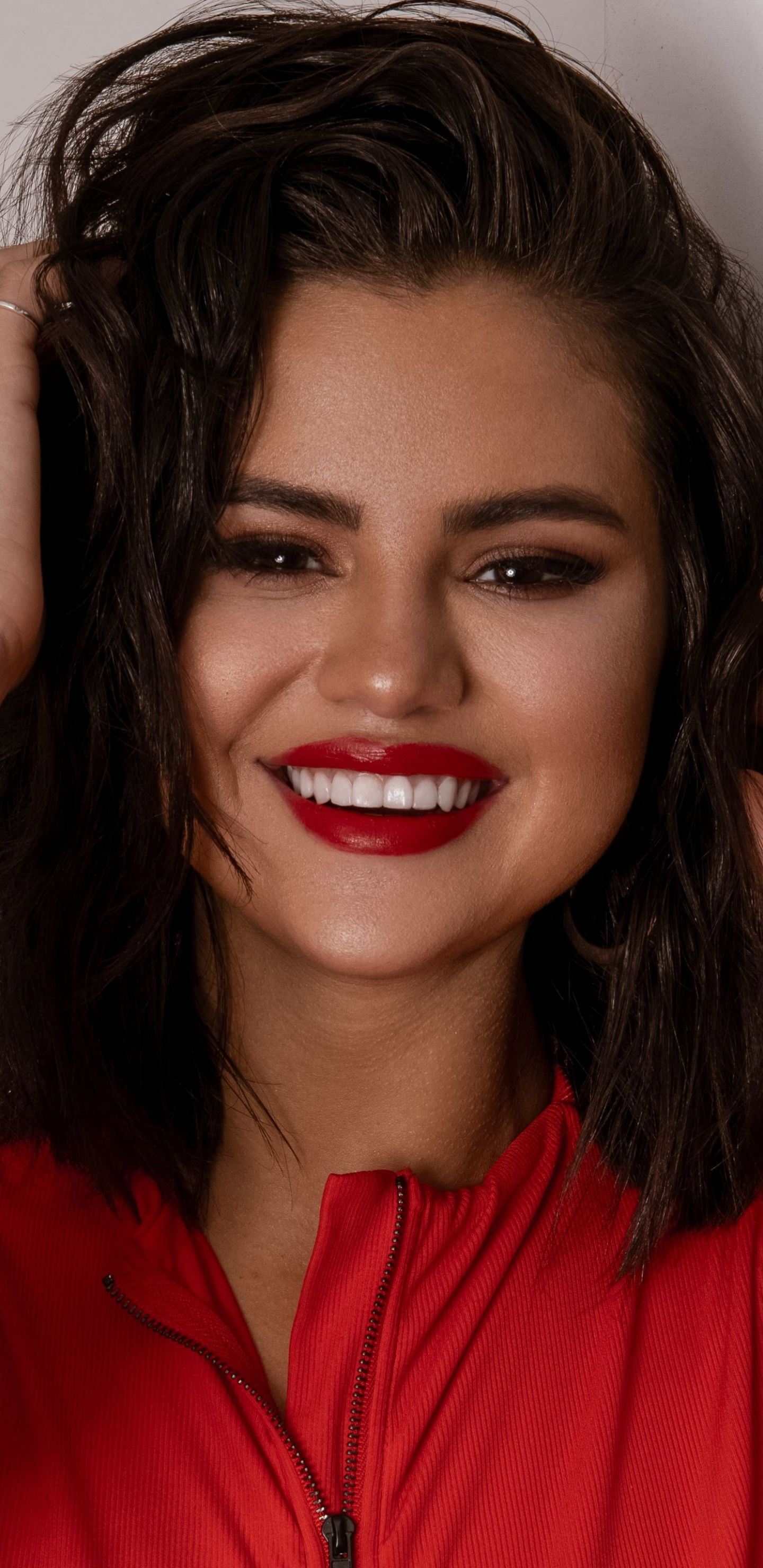 Download Smile, Selena Gomez, pretty, 2019 wallpaper, 1440x2960