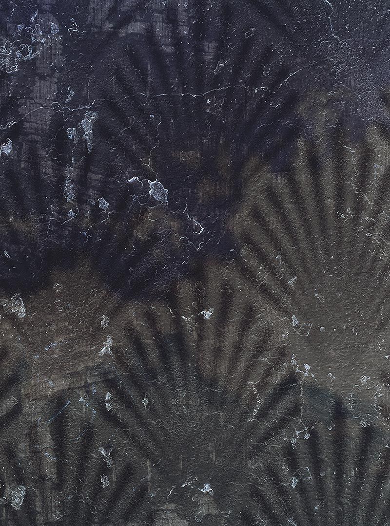 Dirty Arabesque wallpaper