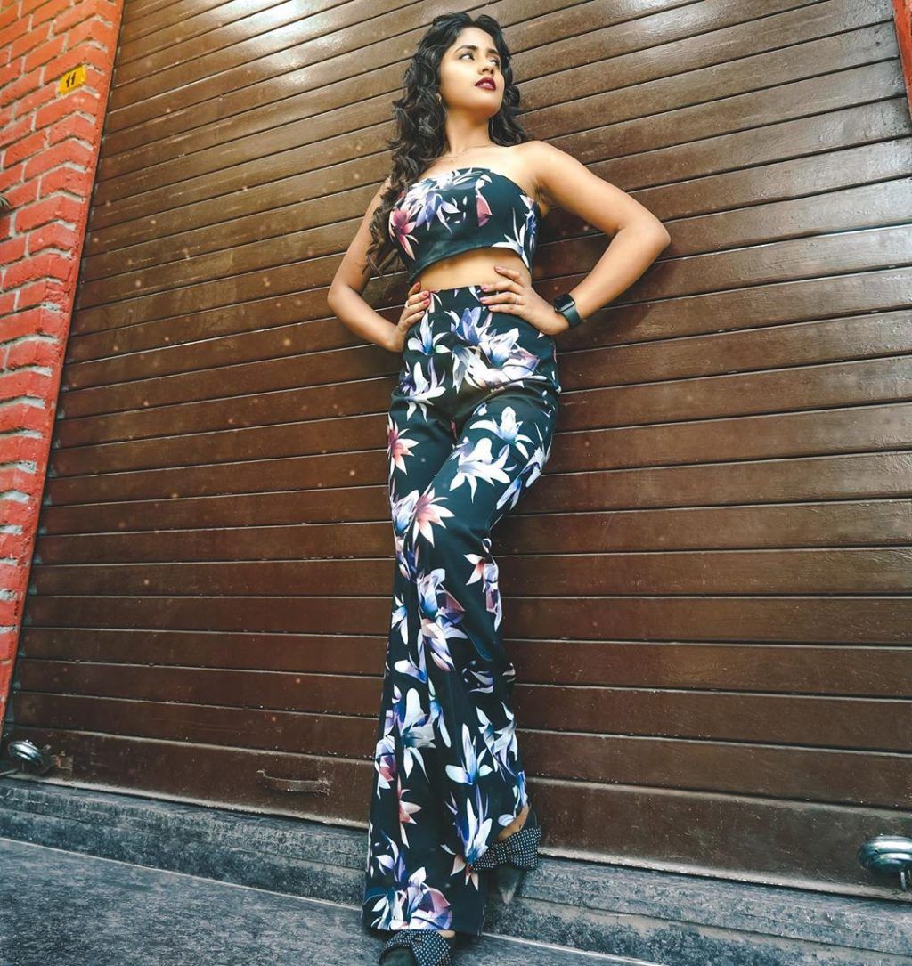 Beautiful Wallpaper of TikTok Model Nisha Guragain. Nisha Guragain TikTok Star. Best of TikTok, Girls On TikTok, Hot Insta Models