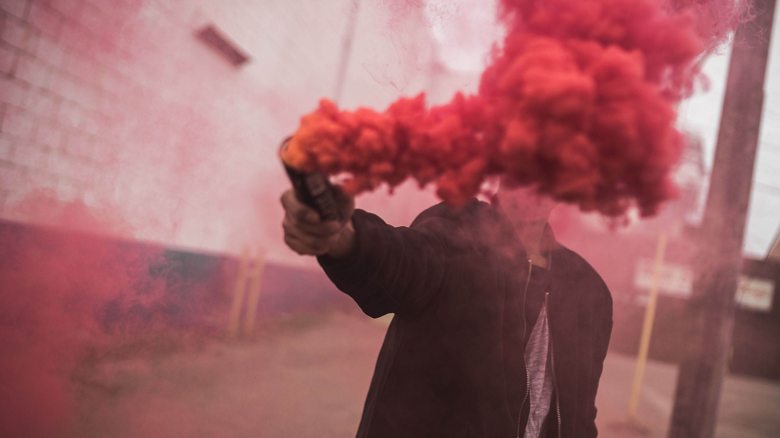 Red Smoke Photography Wallpaper Background 68645 2560x1440px