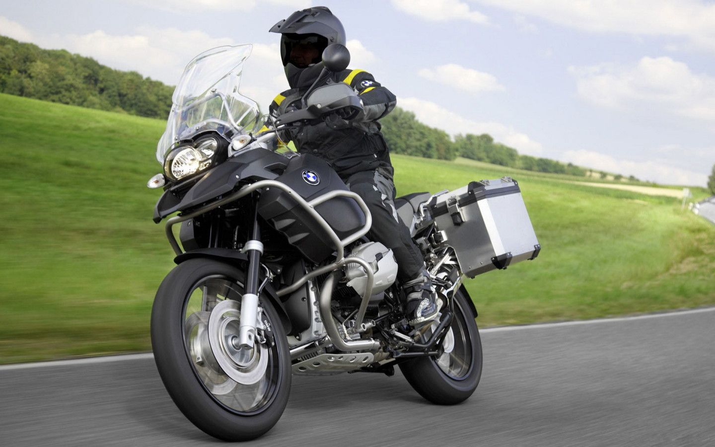 BMW r1200gs обои на рабочий стол