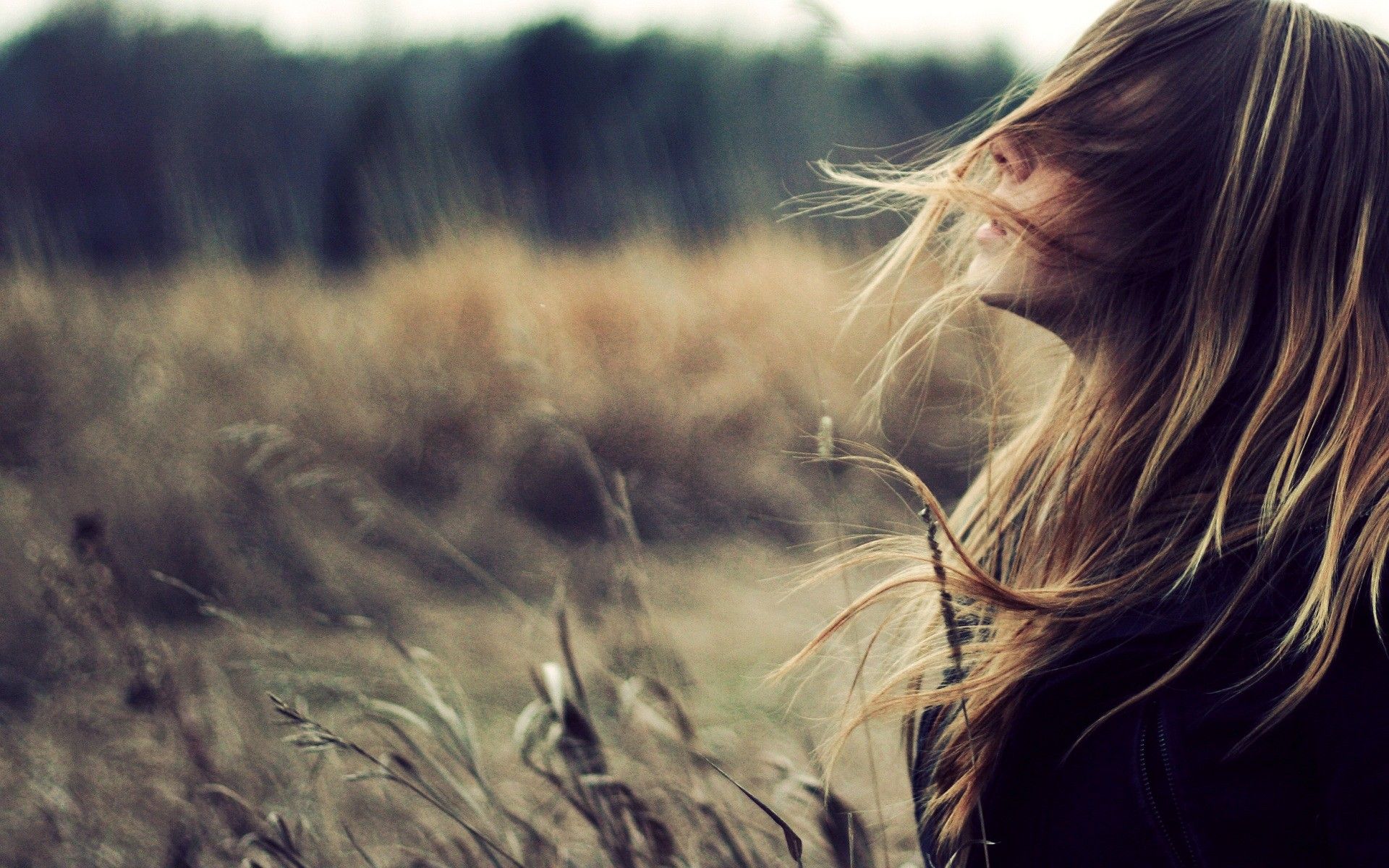 brunettes, women, photography, wind, outdoors, air wallpaper