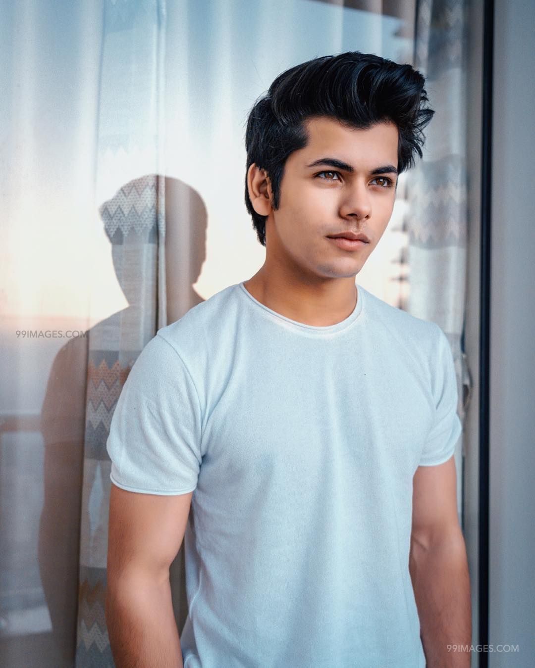 Siddharth Nigam New HD Wallpaper & High Definition Image