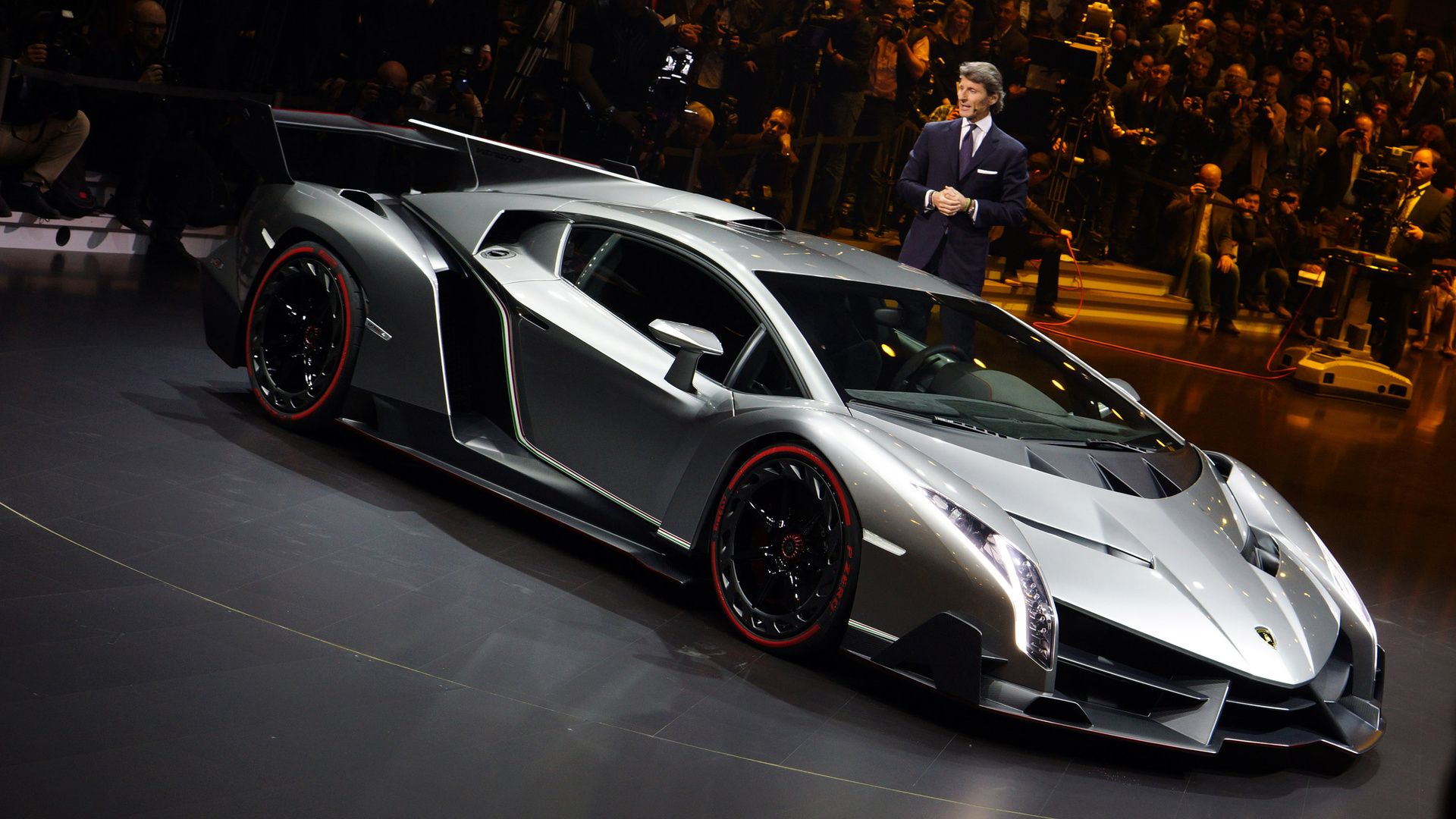 Lamborghini Veneno Wallpaper HD