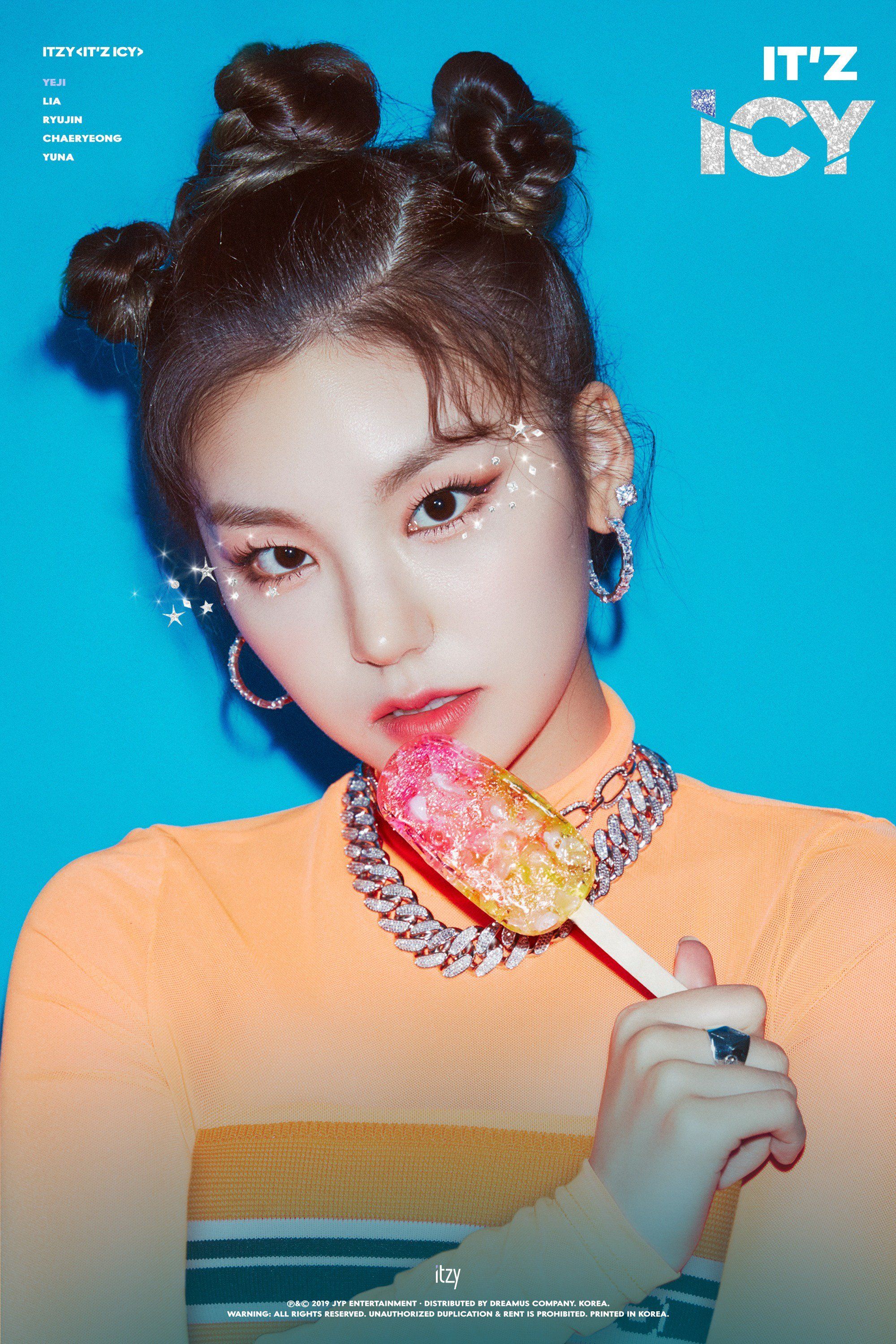 ITZY It'z Icy Yeji Teaser Photo. Kpop, Kpop girl groups, Image