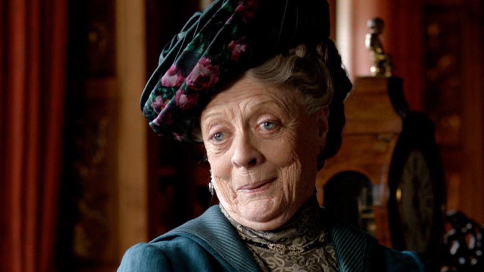 Maggie Smith Actress Latest Photo And Full HD Wallpaper