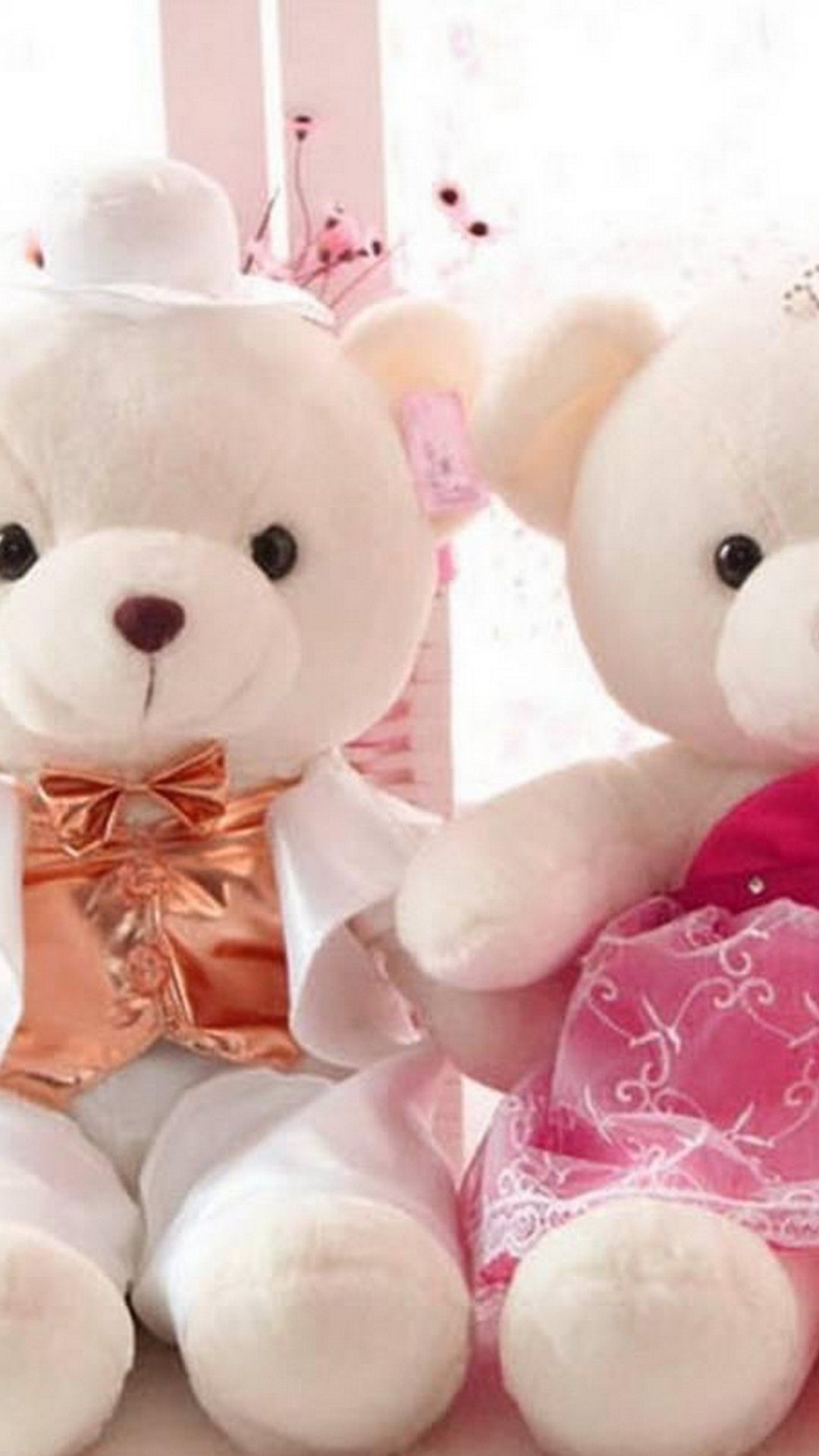 cute baby with teddy bear wallpapers