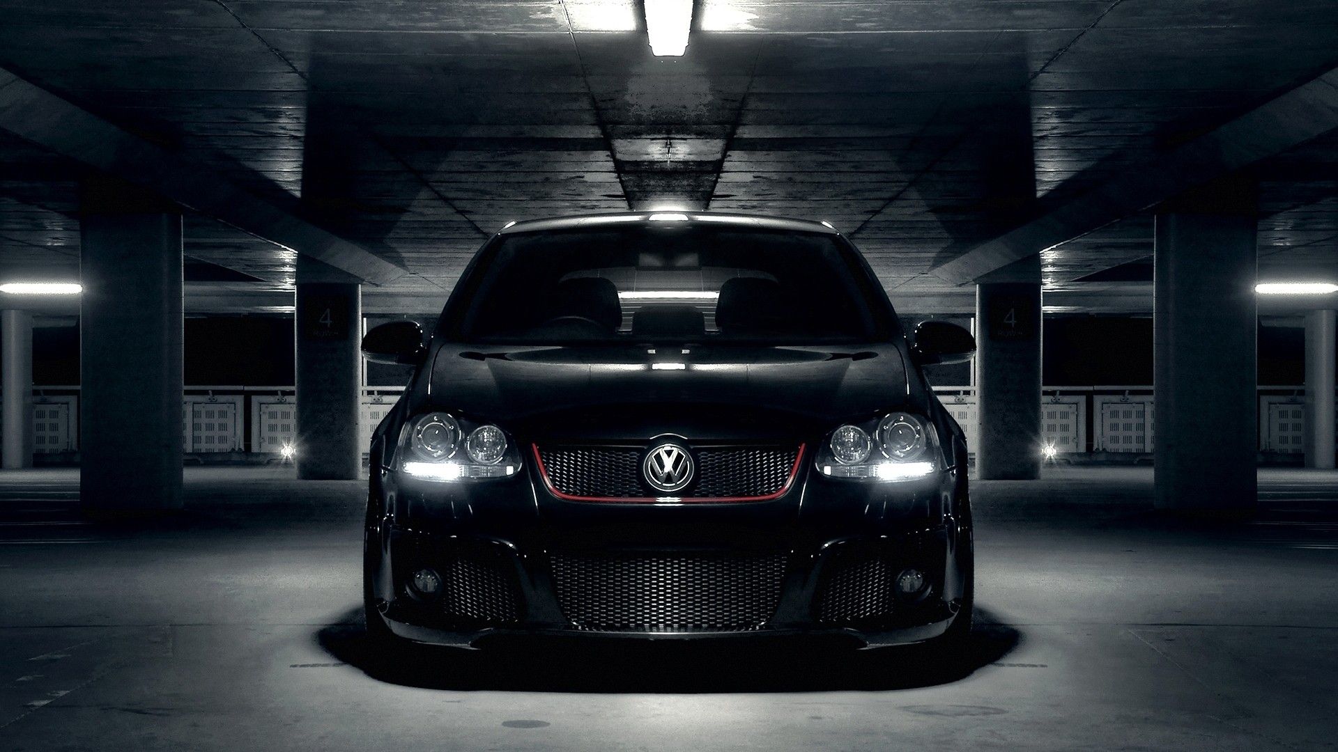 Wow! There is such a thing as a good looking Mk5!!. Voiture