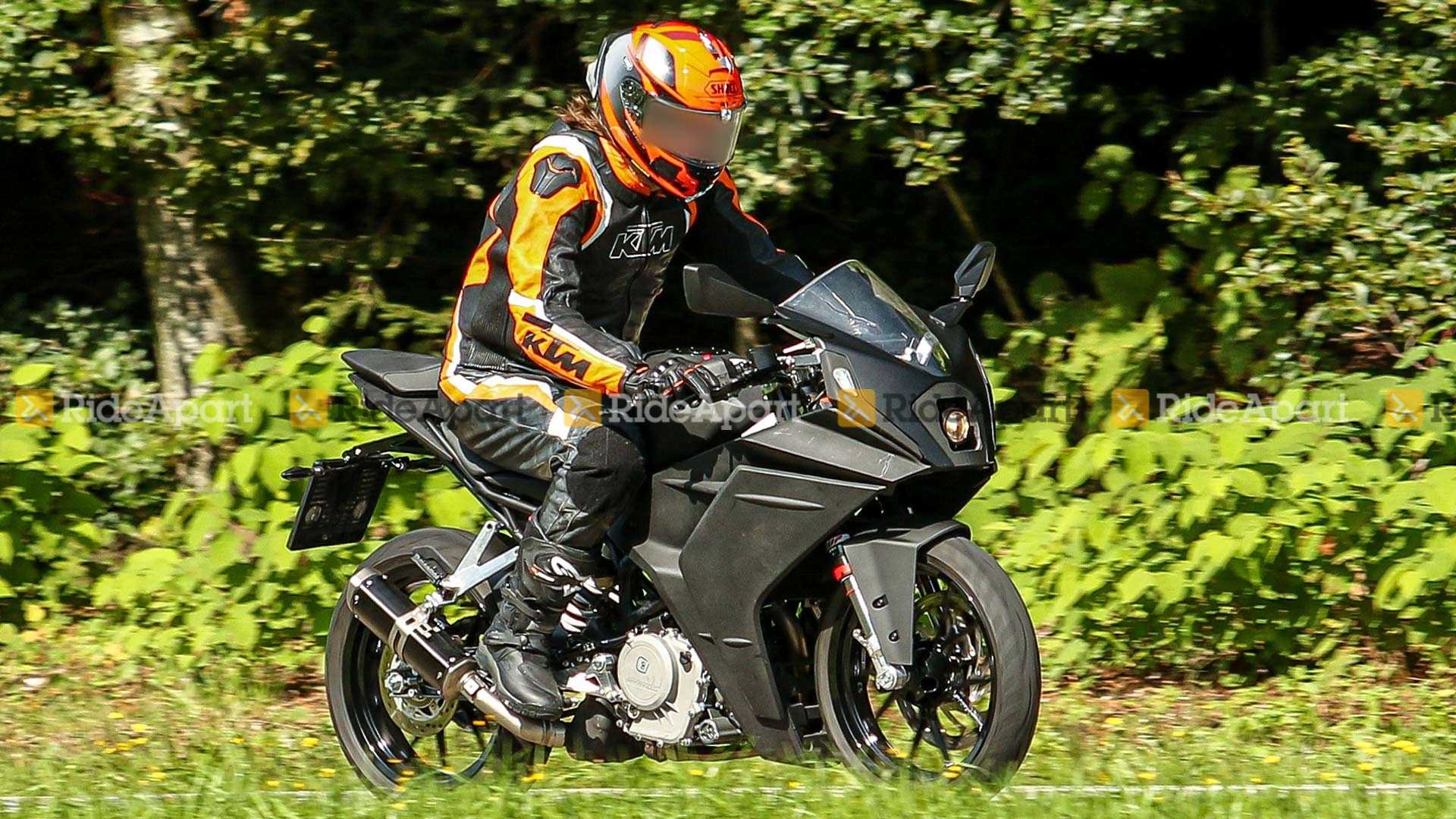 Spotted: KTM Spied Testing A New RC 390 Baby Superbike