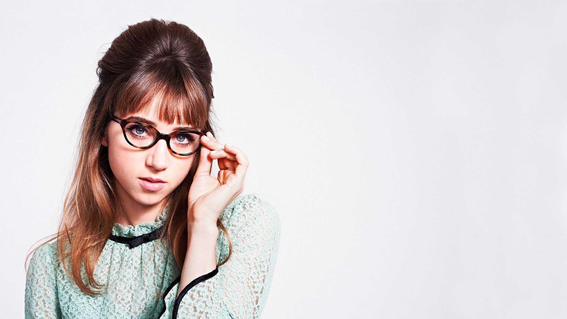 HD Zoe Kazan Wallpaper