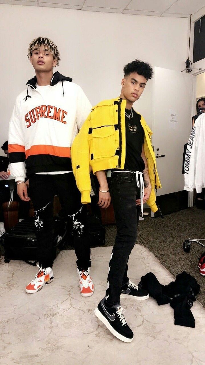 Image about wallpaper in PRETTYMUCH