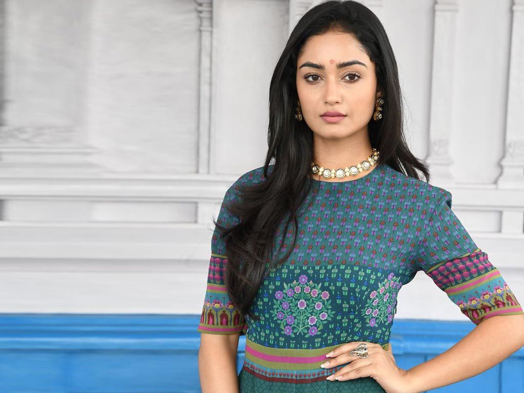 Tridha Choudhury Image