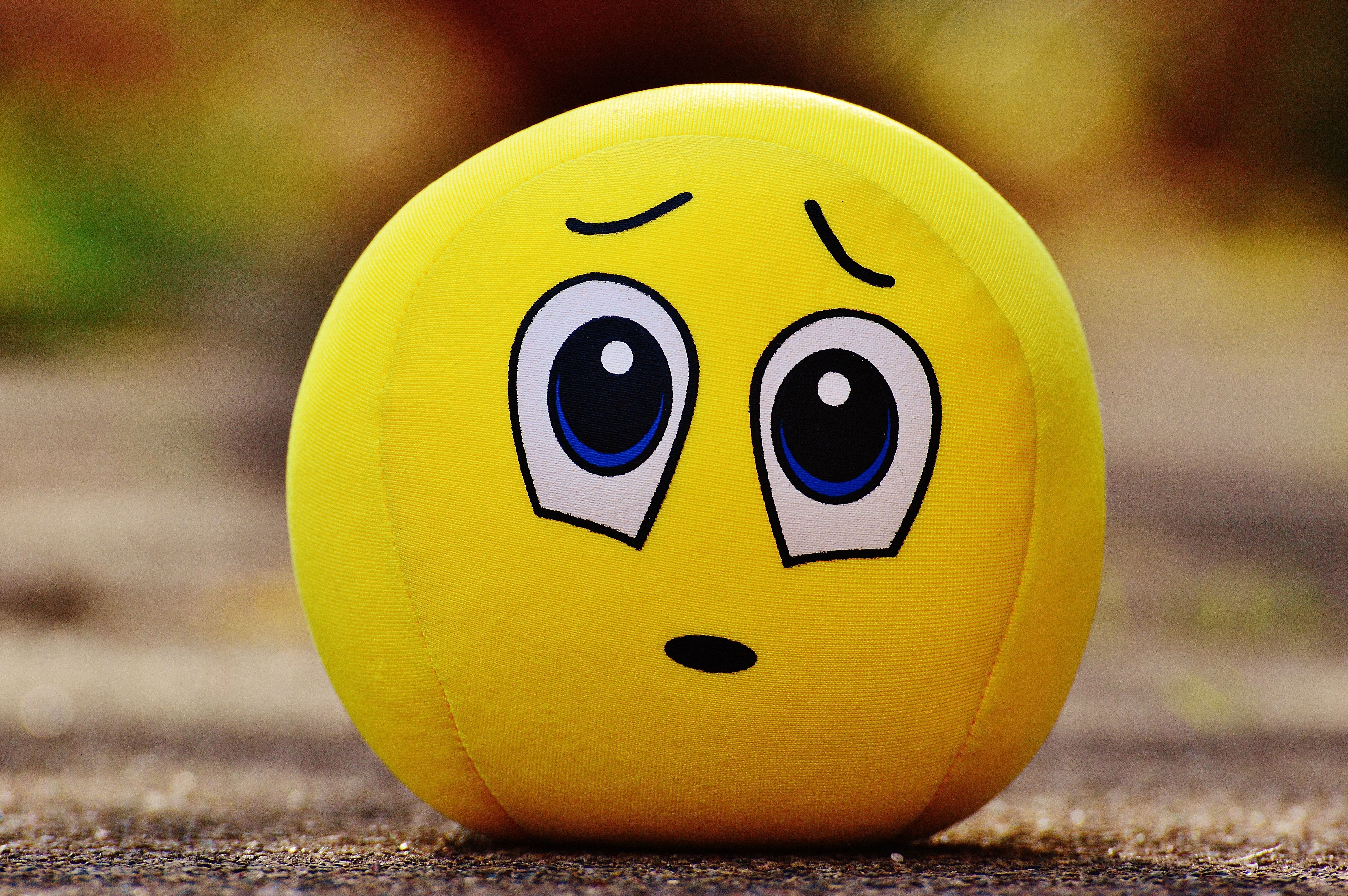 Download Wallpaper Emoji Sad HD