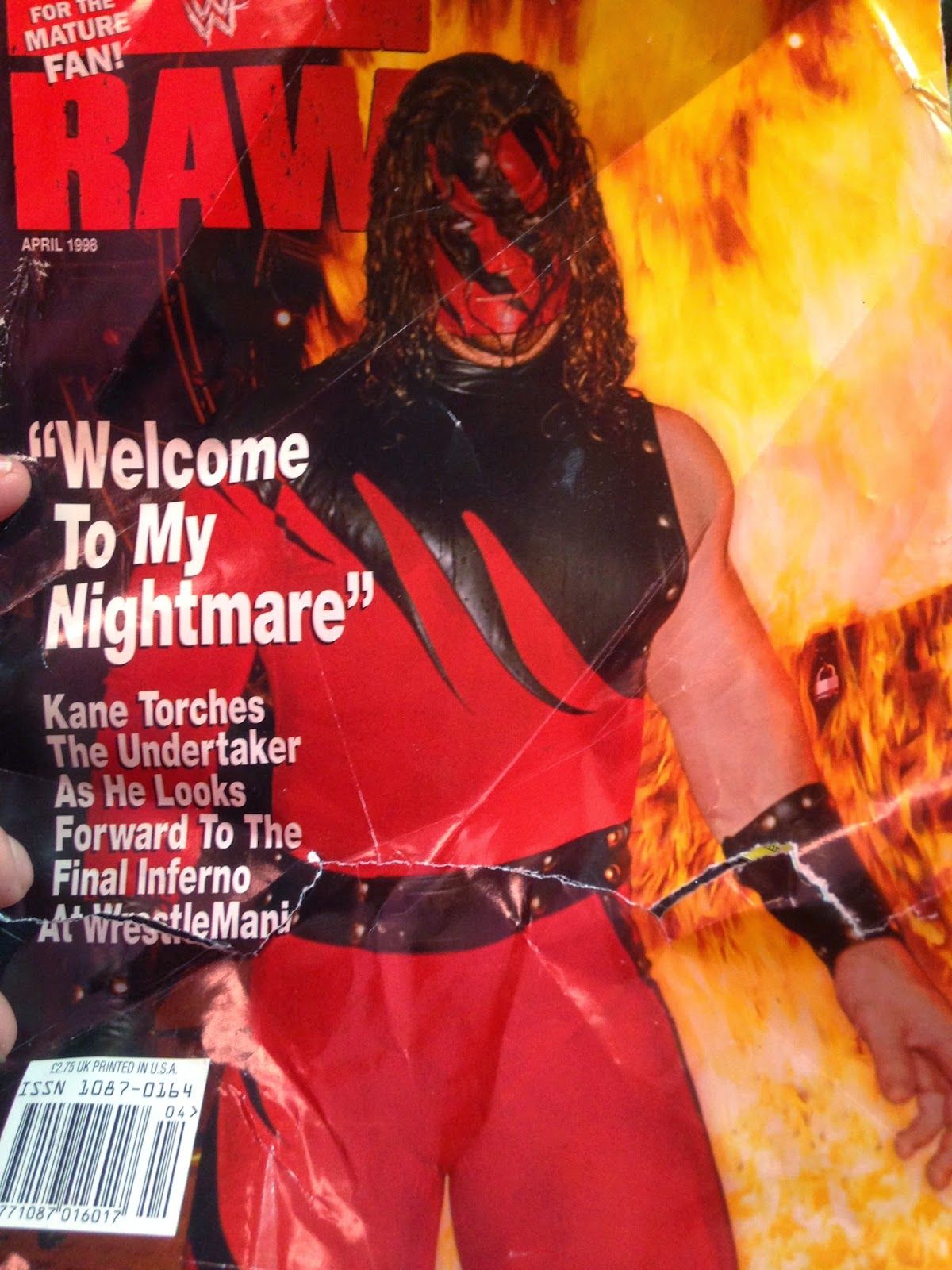 From the loft: WWF Raw Magazine Retro Pro Wrestling Reviews