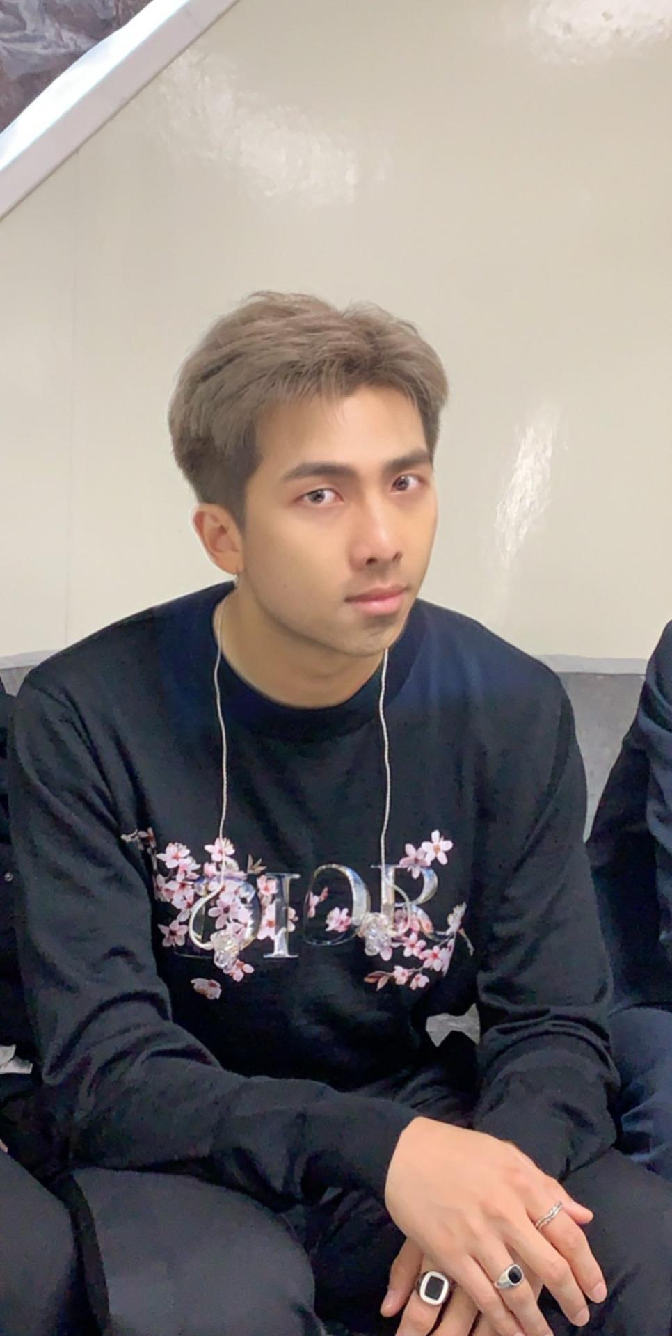 V, Jungkook post RM's hilarious photo to wish him a happy birthday