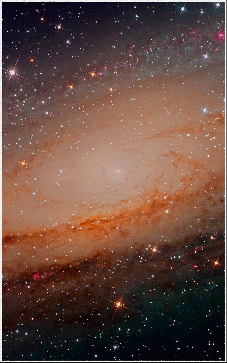 M 31 Andromeda Spiral Galaxy 4k Mobile Phone Wallpaper