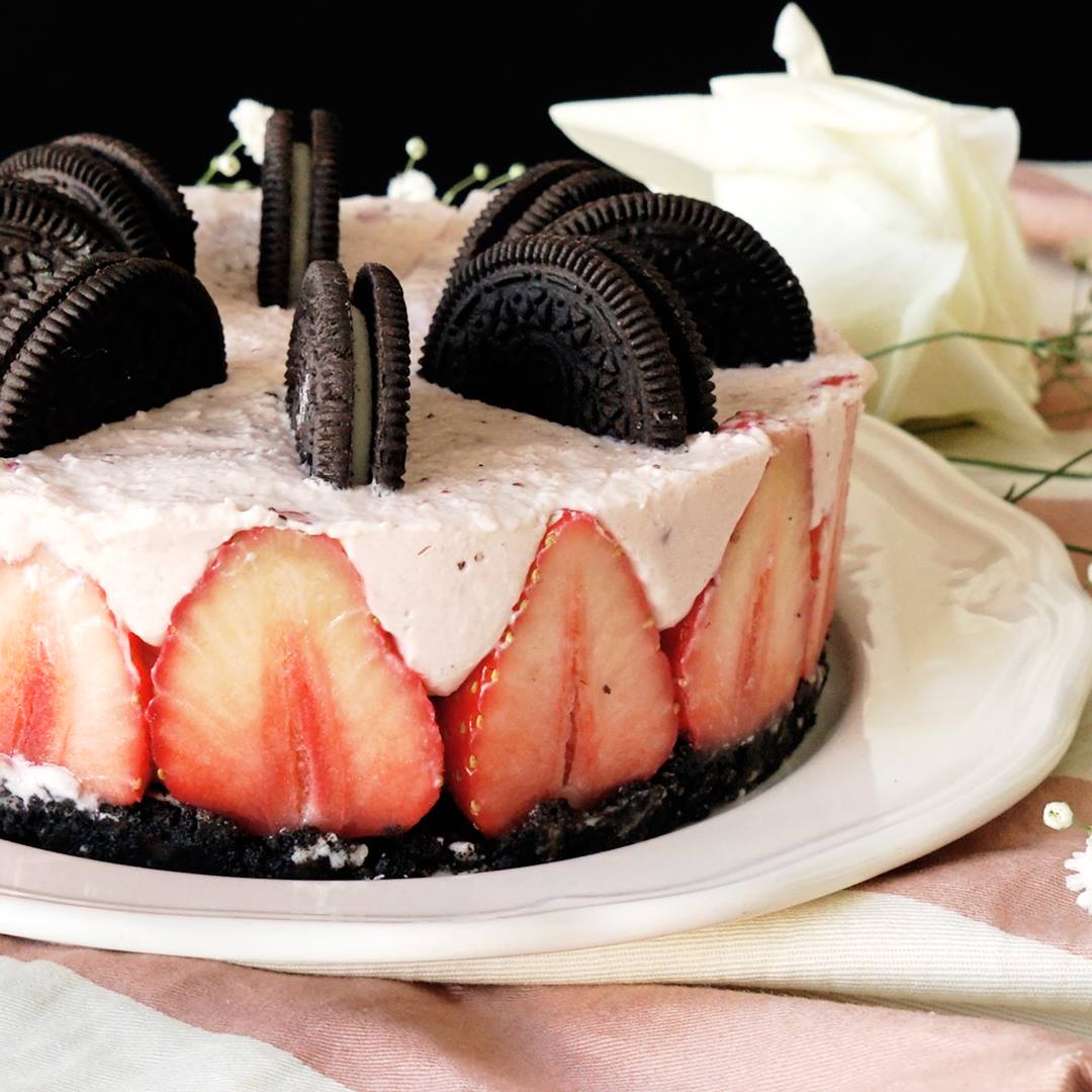 No Bake Oreo Strawberry Cheesecake TV Recipes