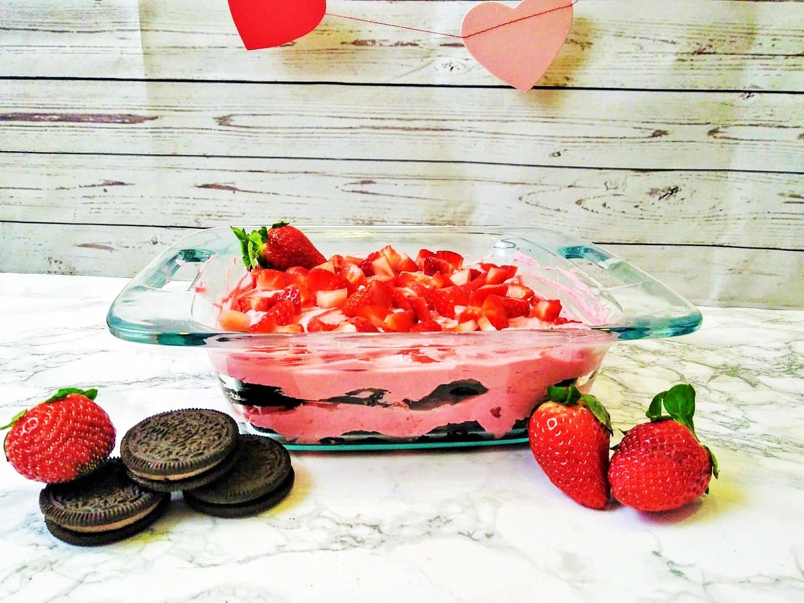 Chocolate Strawberry Tiramisu! 'N' Sniffer