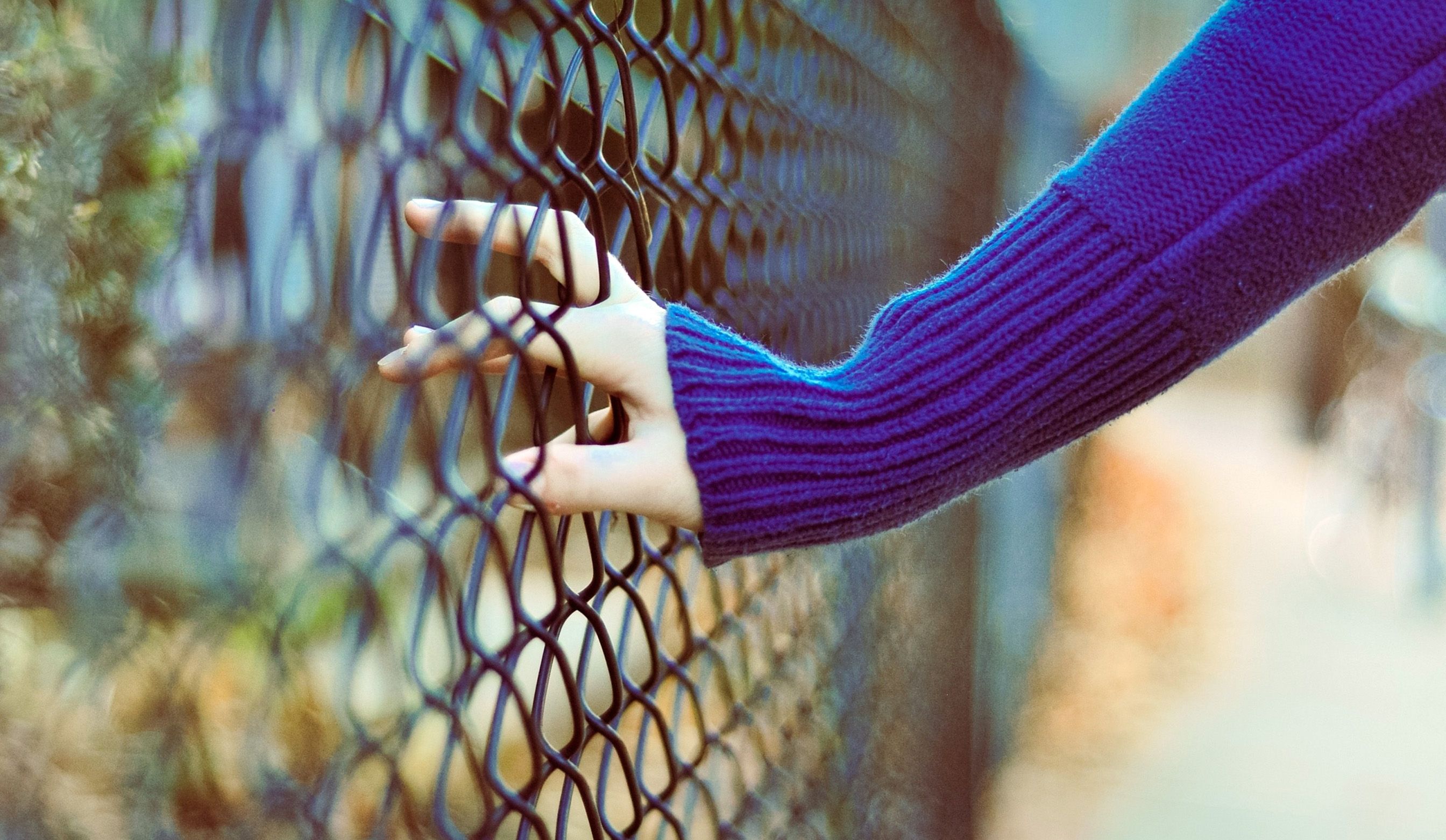 Women Hand On The Fence Wallpaper HD / Desktop and Mobile Background