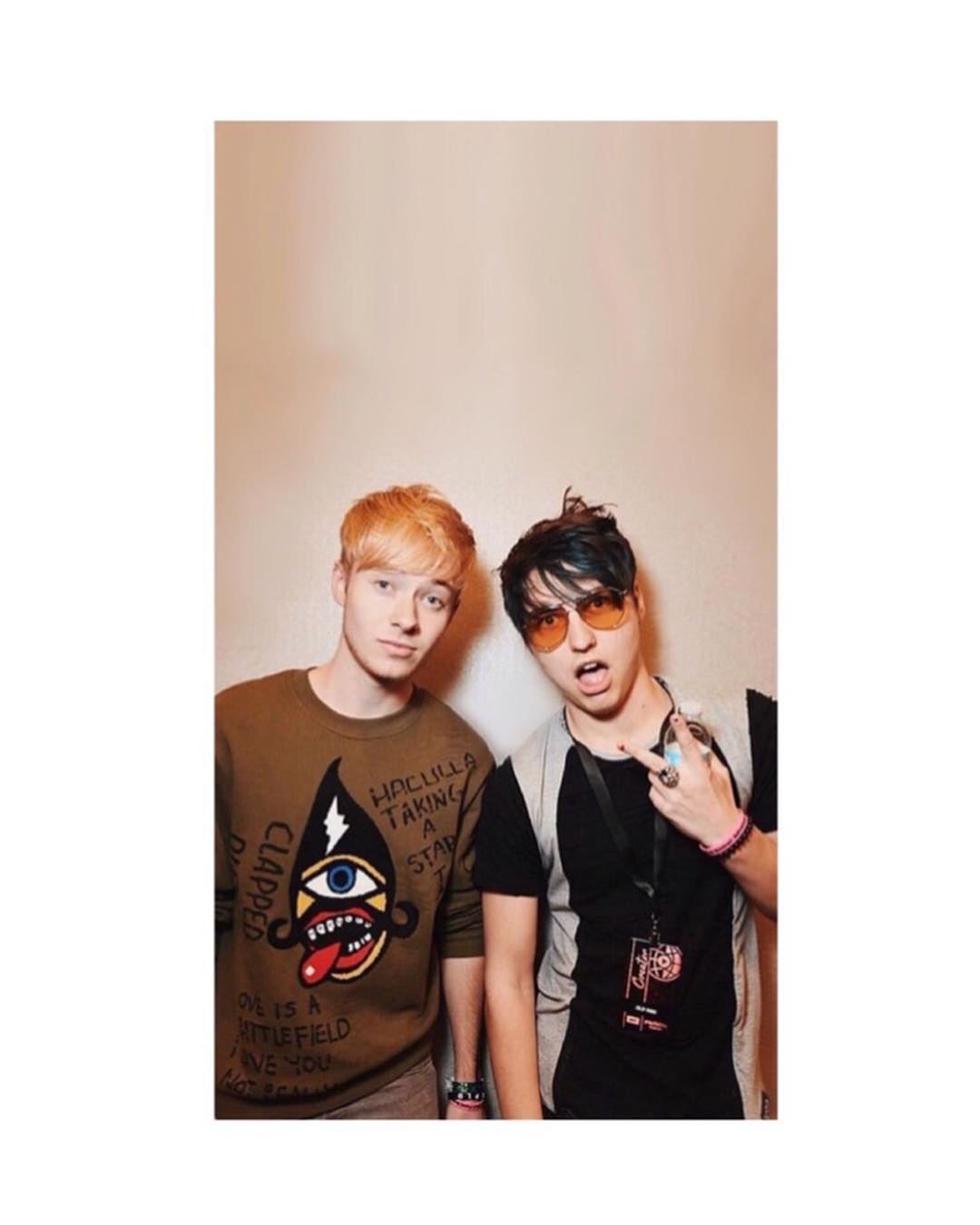 ↱₩ẠŁŁPẠPẸƦ$ Ø₣ ₡ØŁB¥↲ two
