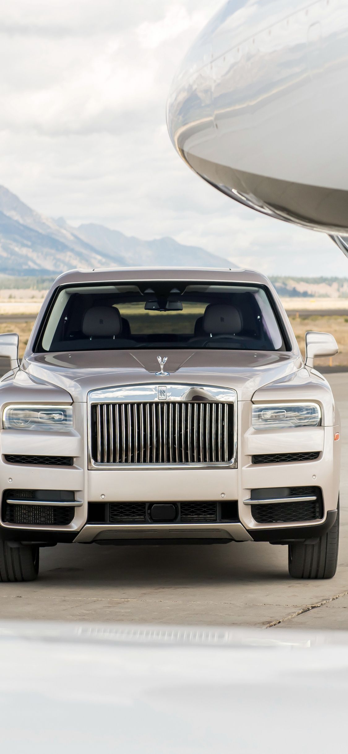 Rolls Royce Cullinan, Luxury Vehicle Wallpaper, 3515x2731, HD