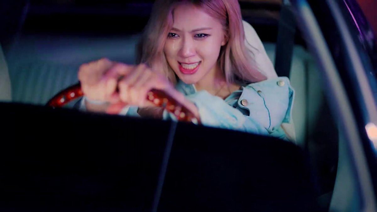 Ardani R Park Chaeyoung ready to kill this