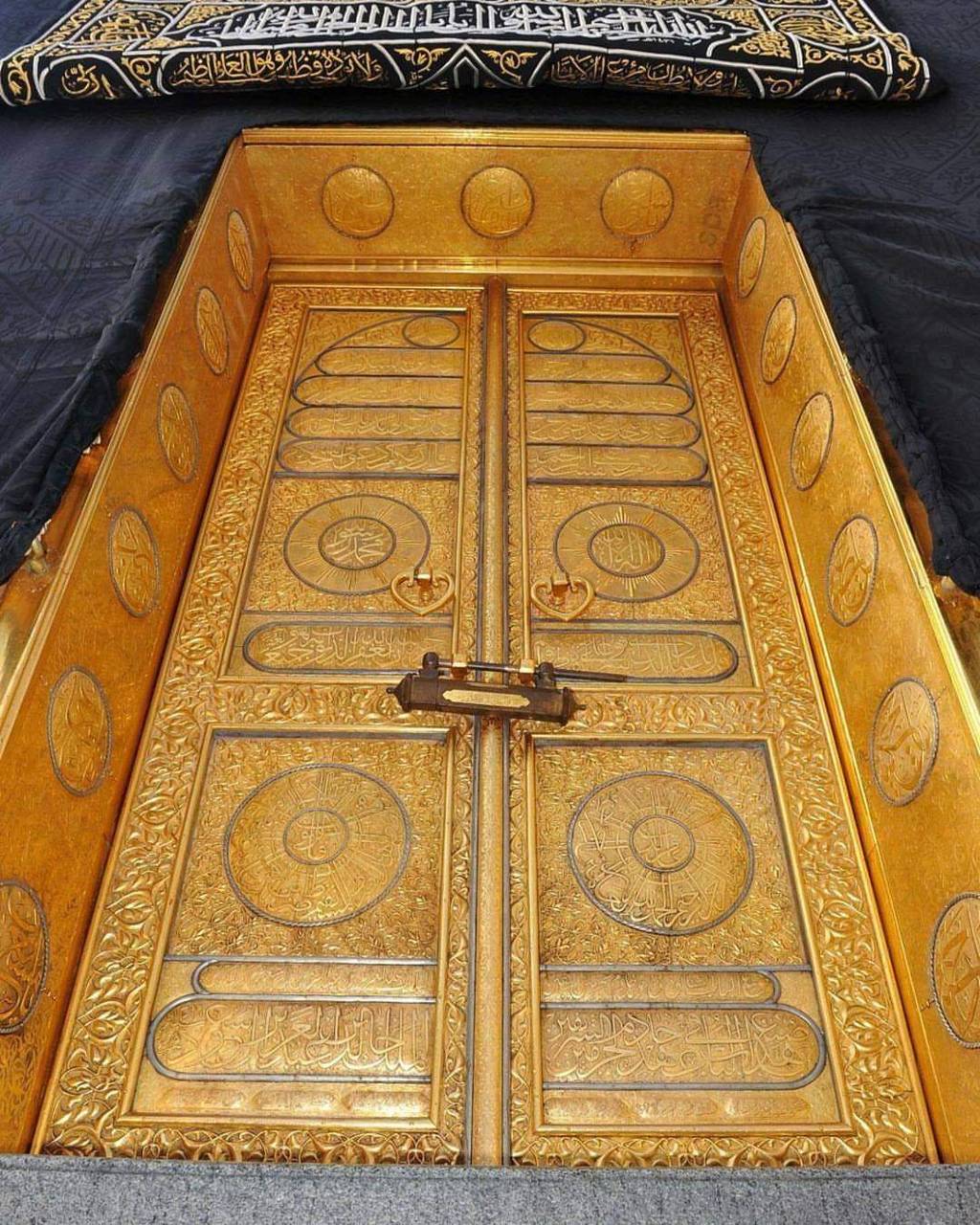 Door of Kaaba wallpaper